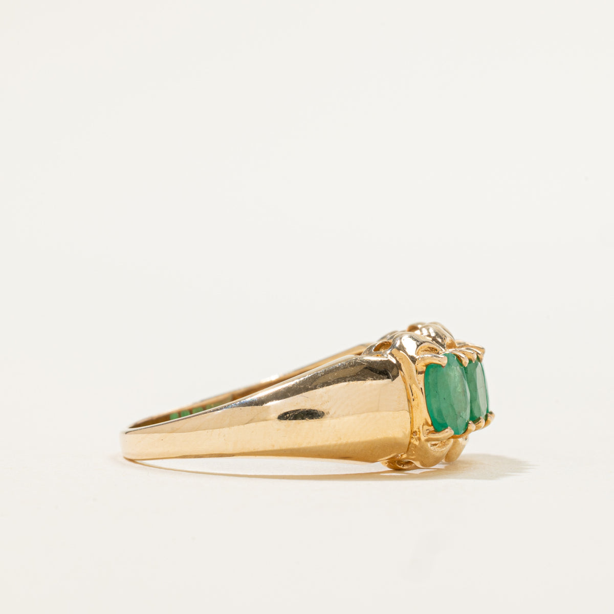 14k Four Stone Emerald Scalloped Ring | 1.08ctw | SZ 6.75