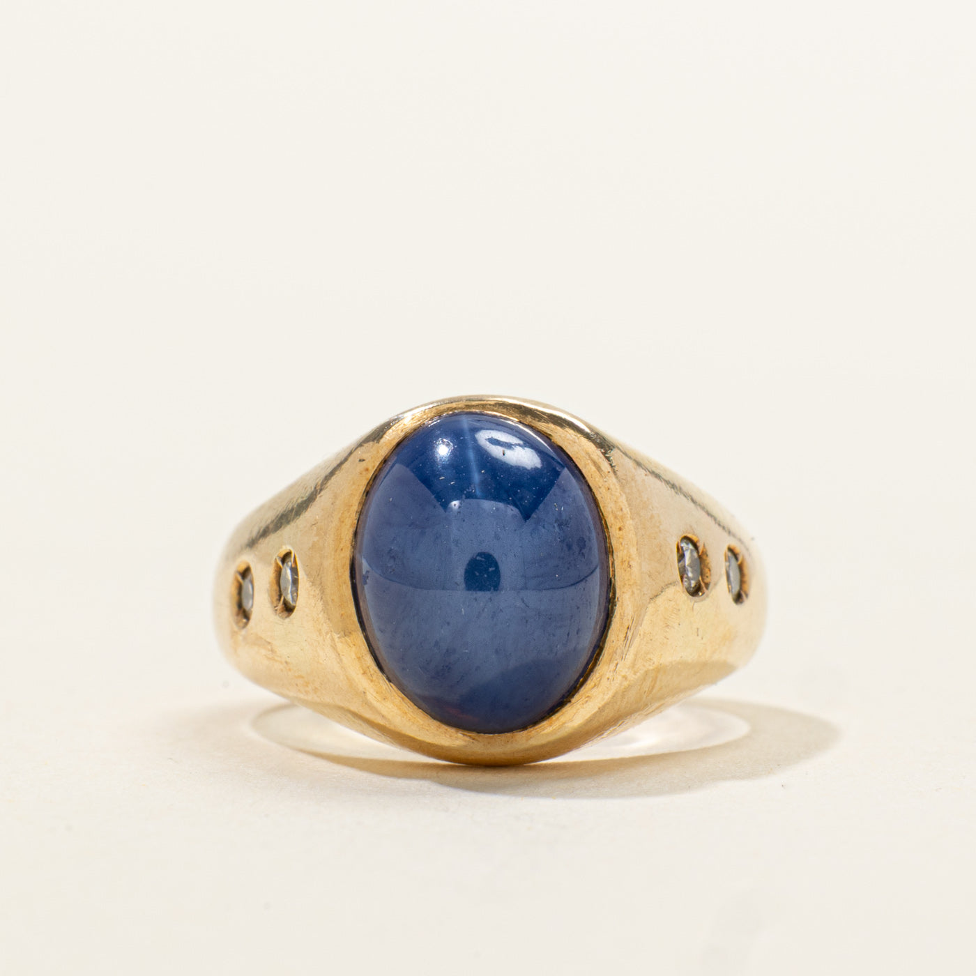 14k Bezel Set Star Sapphire & Diamond Plain Signet Ring | 3.80ct, 0.06ctw | SZ 3
