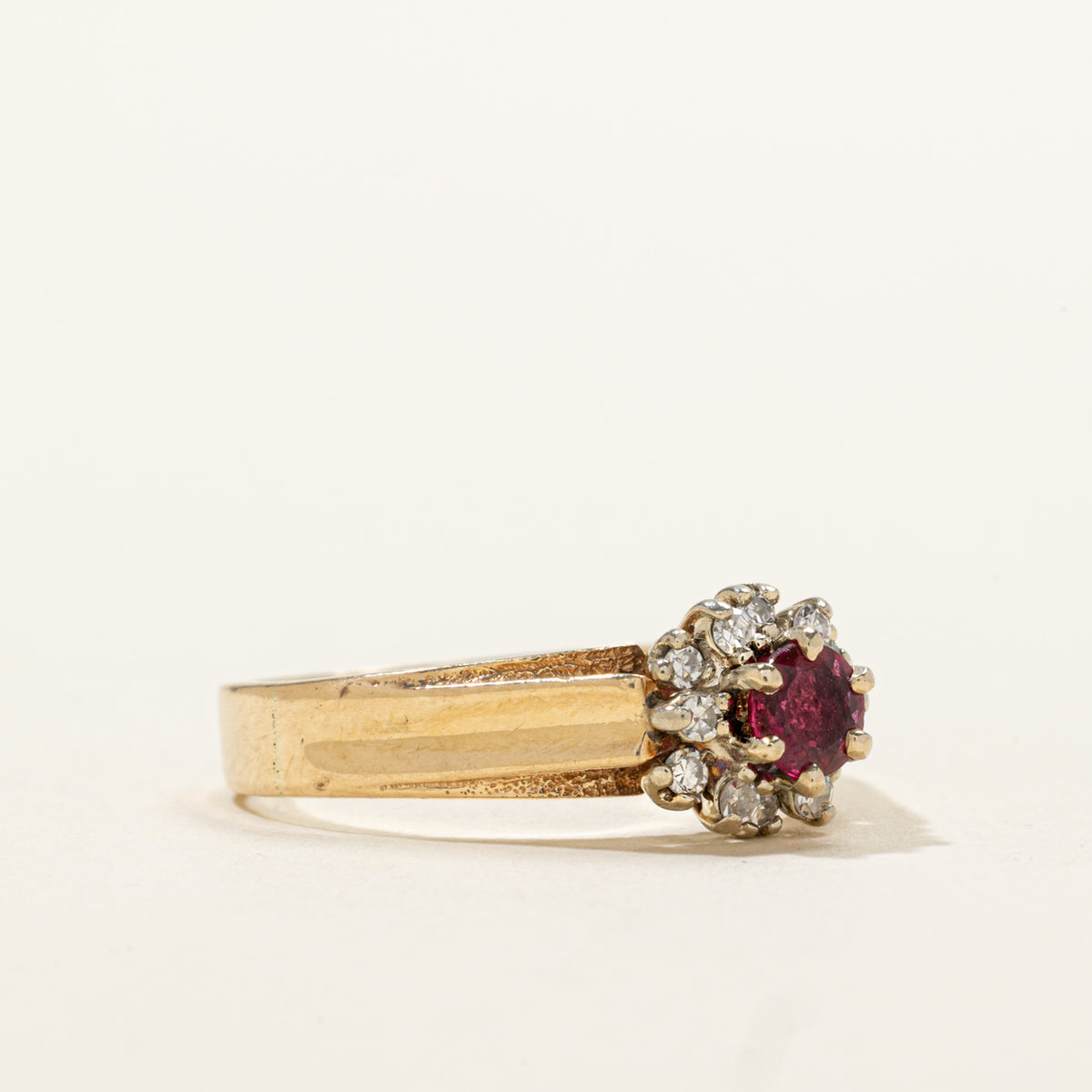 14k Ruby & Diamond Halo Floral Grooved Ring | 0.38ct, 0.12ctw | SZ 8