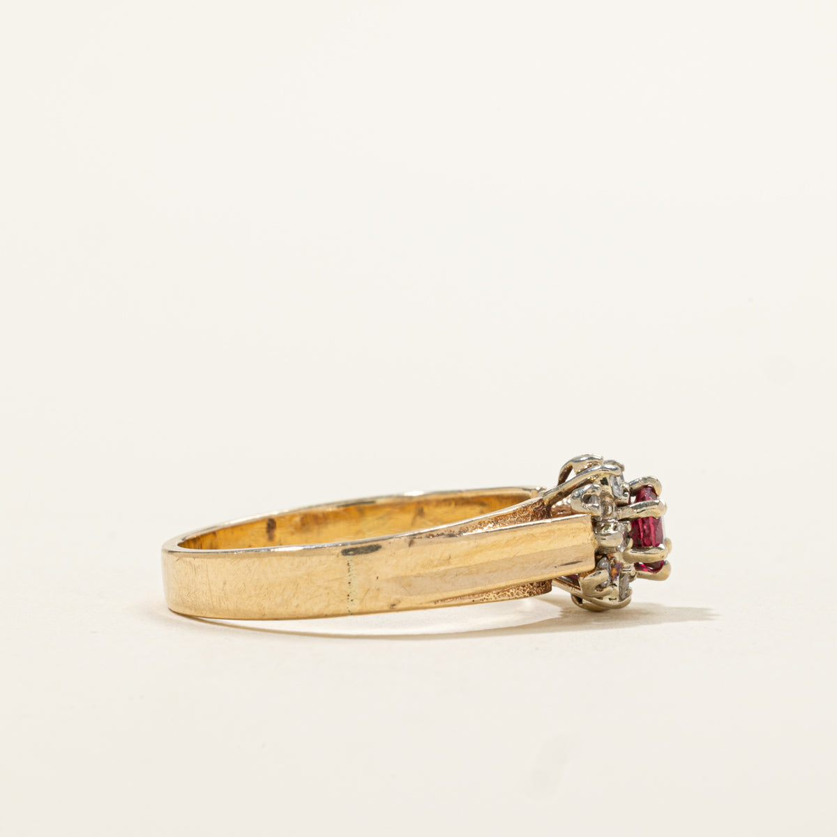 14k Ruby & Diamond Halo Floral Grooved Ring | 0.38ct, 0.12ctw | SZ 8