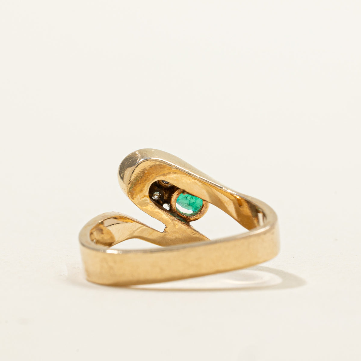 14k Emerald & Diamond Wave Bypass Ring | 0.22ct, 0.09ctw | SZ 4.5