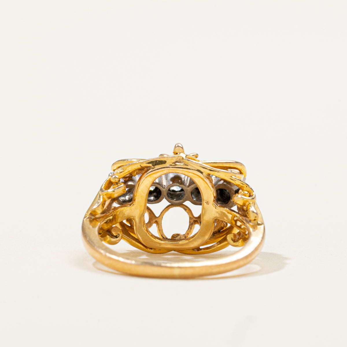 20k Five Stone Diamond Openwork & Scrollwork Ring | 0.45ctw | SZ 2.25