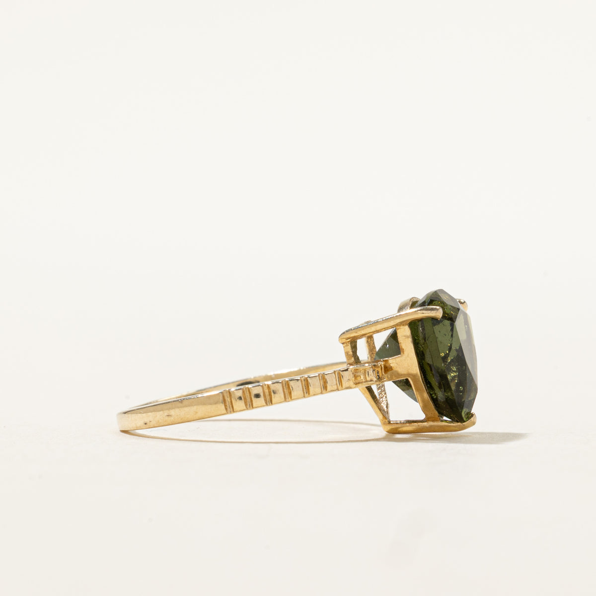 10k Solitaire Trillion Cut Moldavite Grooved Triangle Ring | 2.70ct | SZ 6