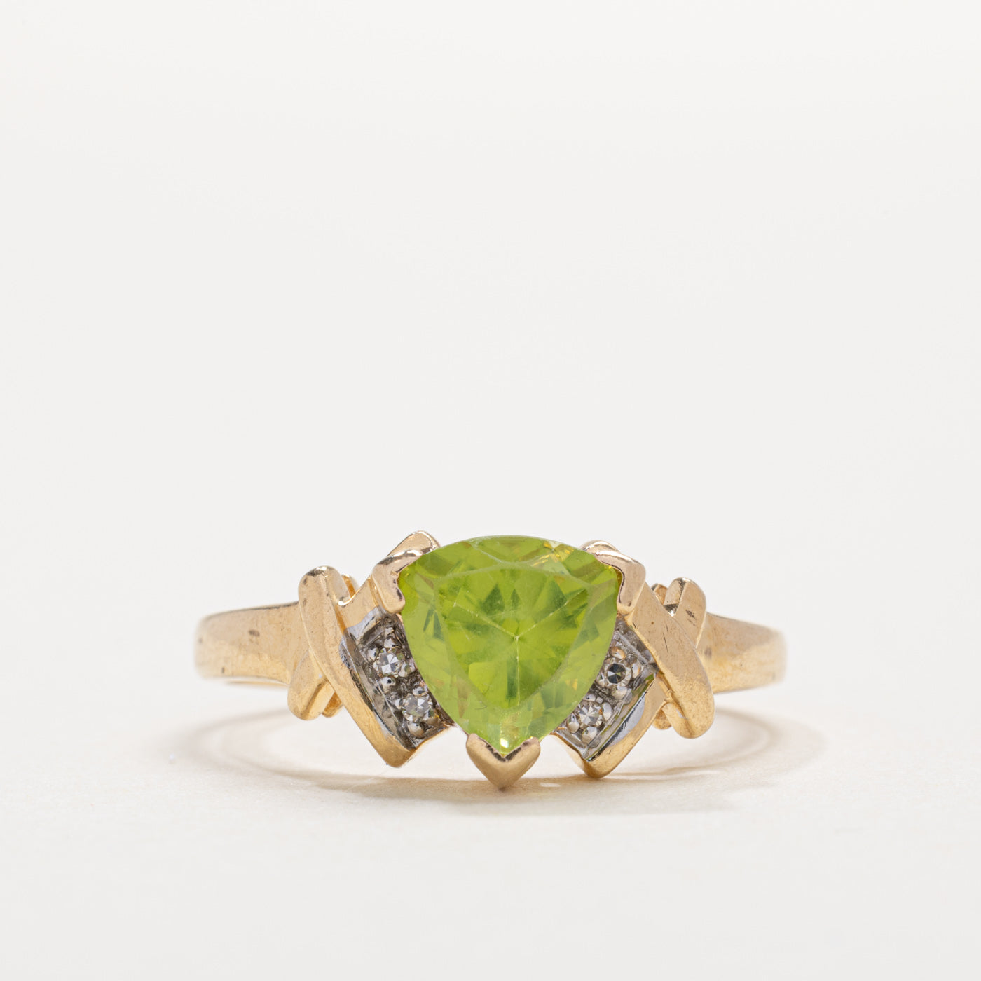 14K Trillion Cut Peridot & Diamond Geometric Ring | SZ 7.5