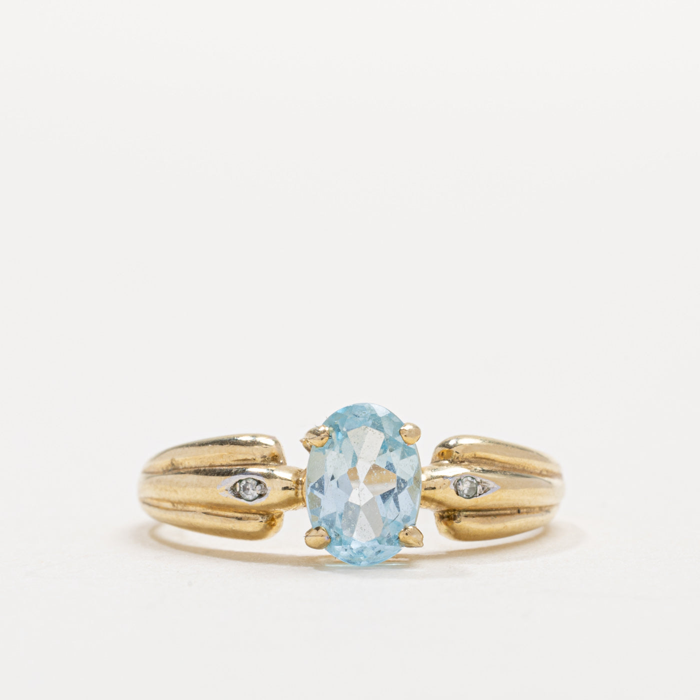 10k Oval Cut Blue Topaz & Diamond Grooved Ring | SZ 7.0