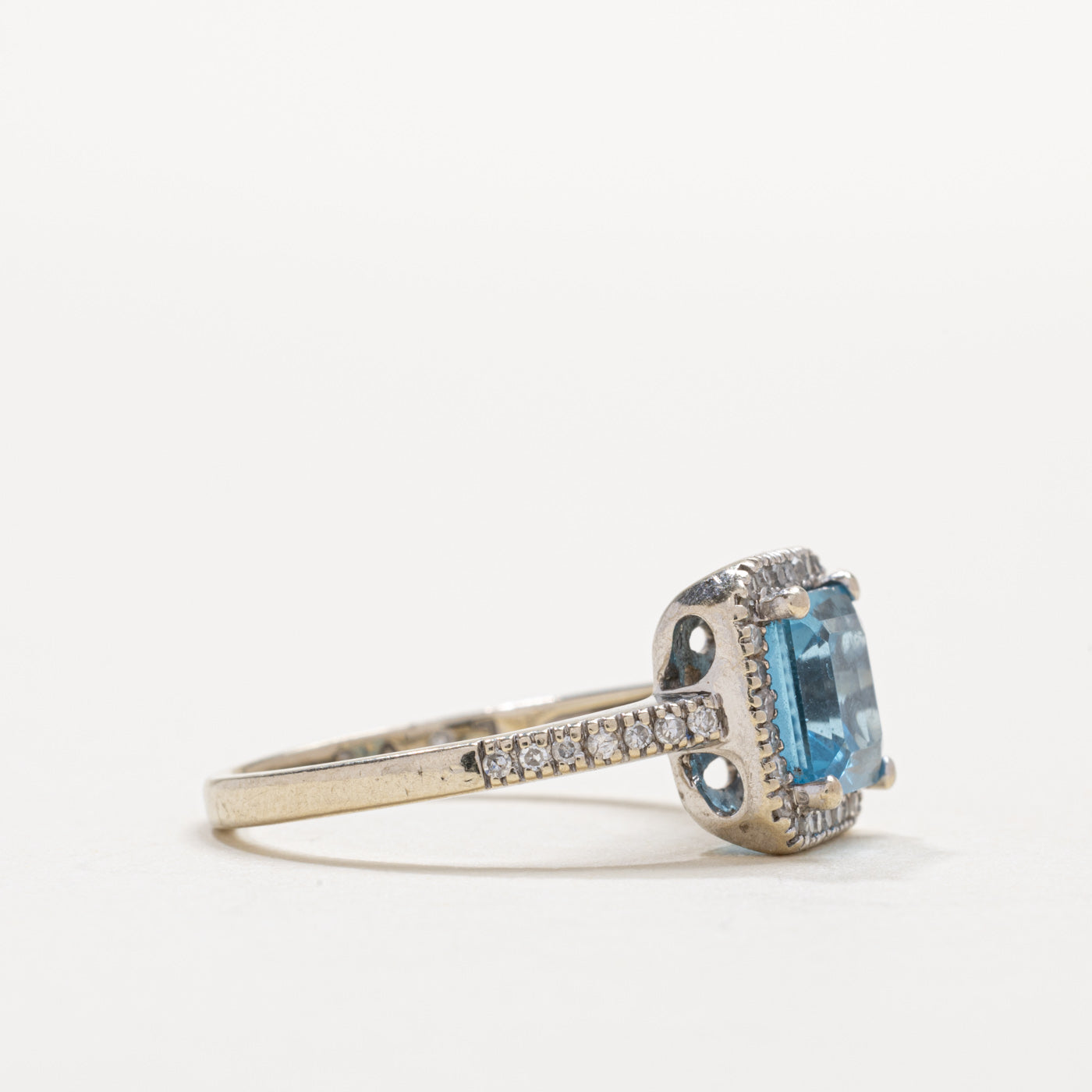 14K Step Cut Blue Topaz & Diamond Halo Ring | SZ 6.5