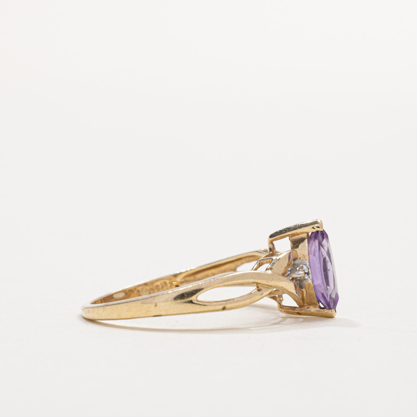 Bague croisée en or 10 carats avec améthyste taille marquise et diamants | Taille 6,75