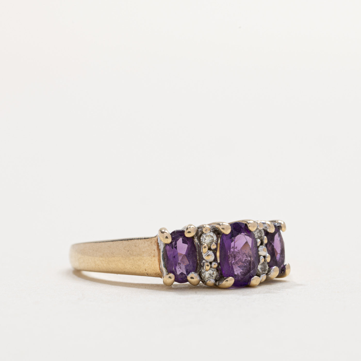 10K Three Stone Oval Cut Amethyst & Diamond Accented Ring | SZ 6.25