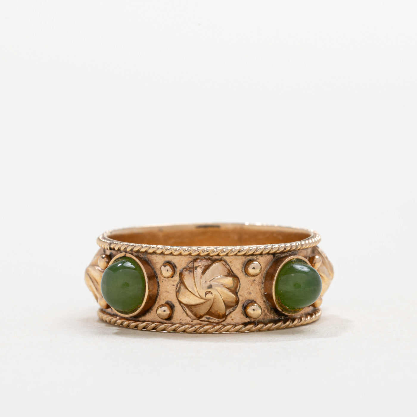 14K Nephrite Jade Shell Design Band | 6.85mm | SZ 6.0