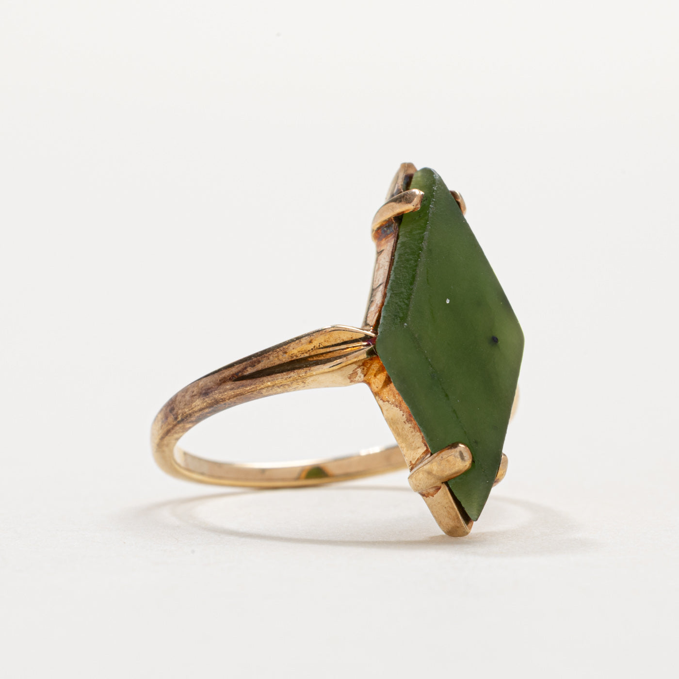 10K Slab Cut Nephrite Jade Ring | SZ 4.5