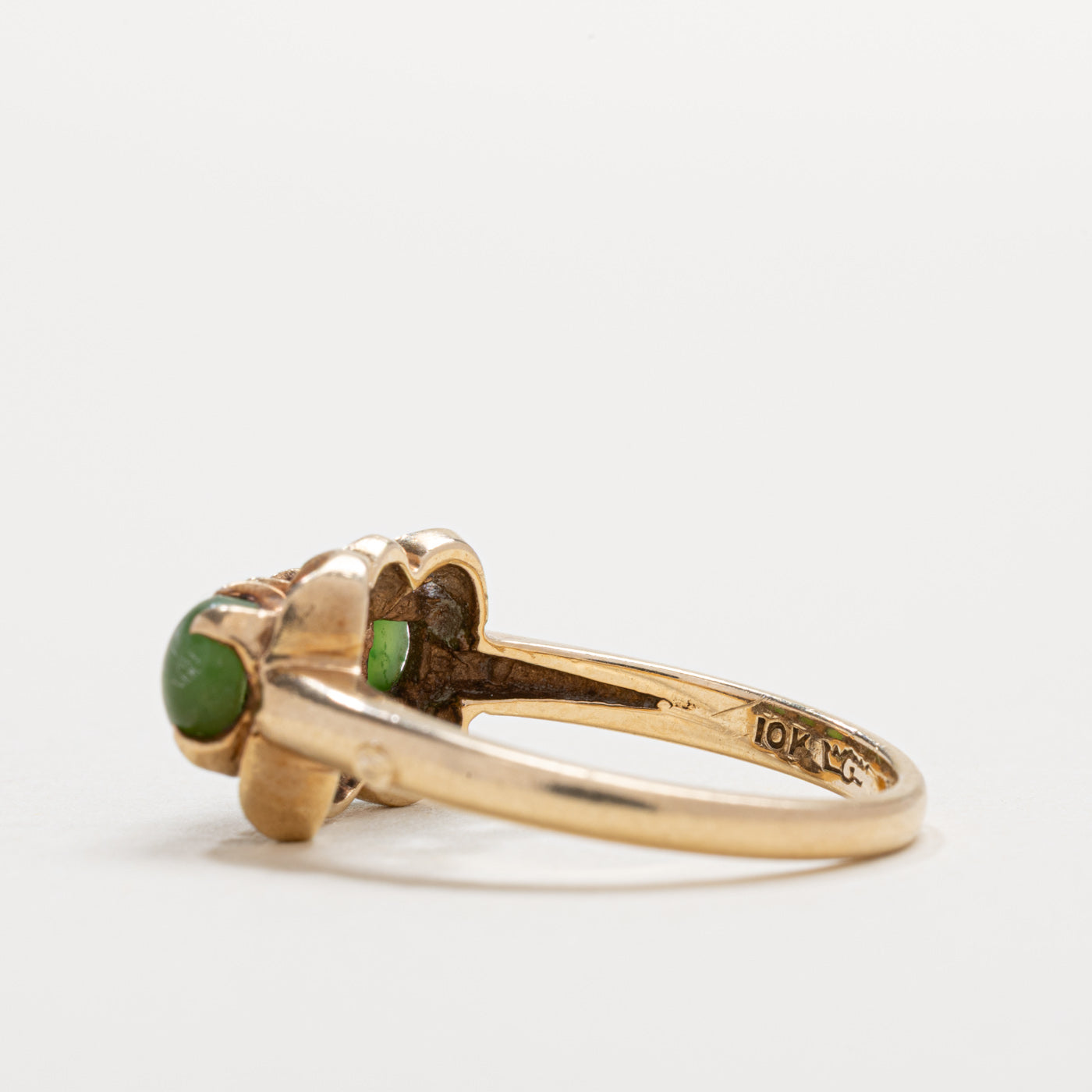 10K Three Stone Cabochon Nephrite Jade Ring | SZ 6.5