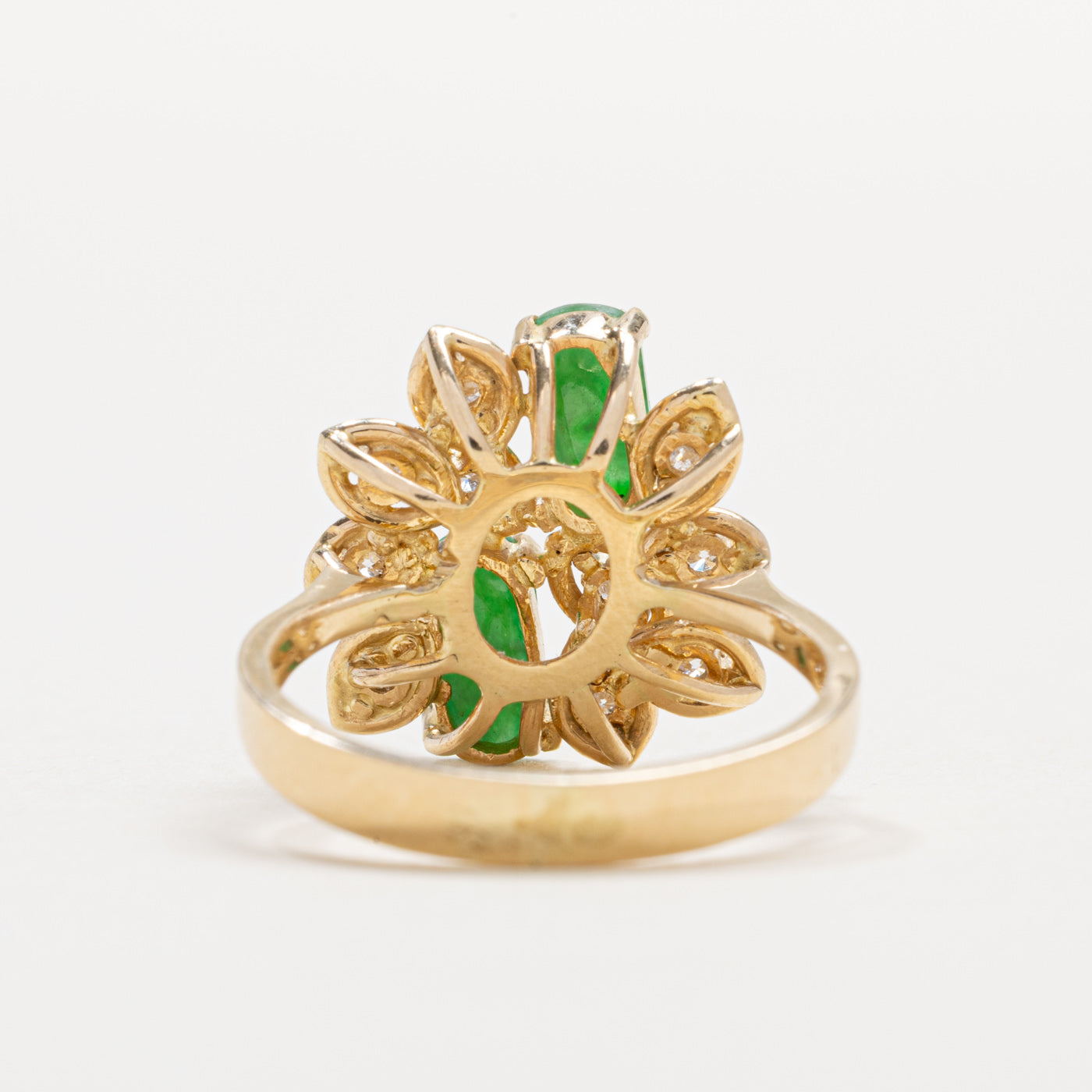 Bague en or 14 carats sertie de deux pierres, jadéite et diamants, motif floral | Taille 6.0