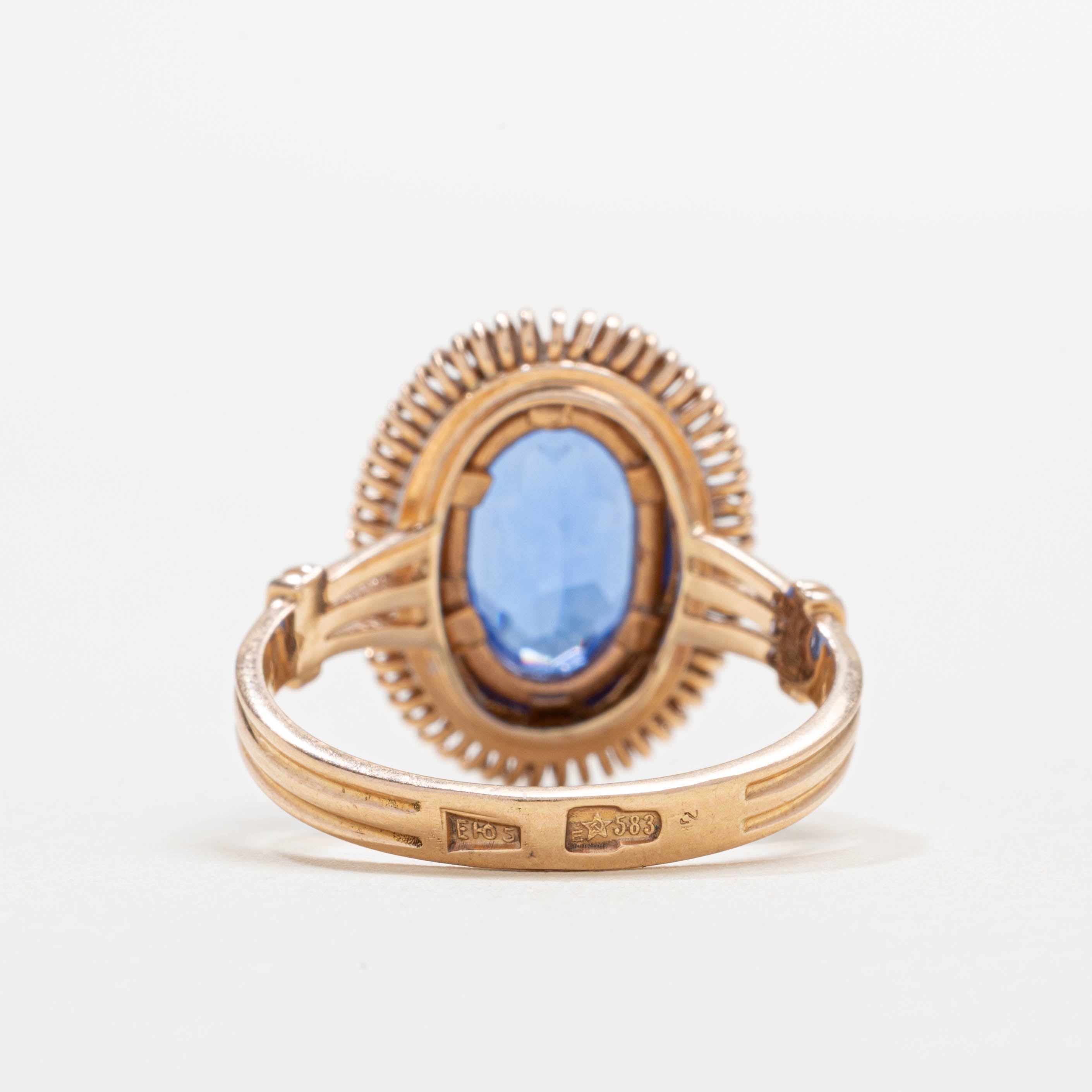 1965 Armenian 9K Synthetic Spinel Textured Cocktail Ring | 3.77ct | SZ 8.25