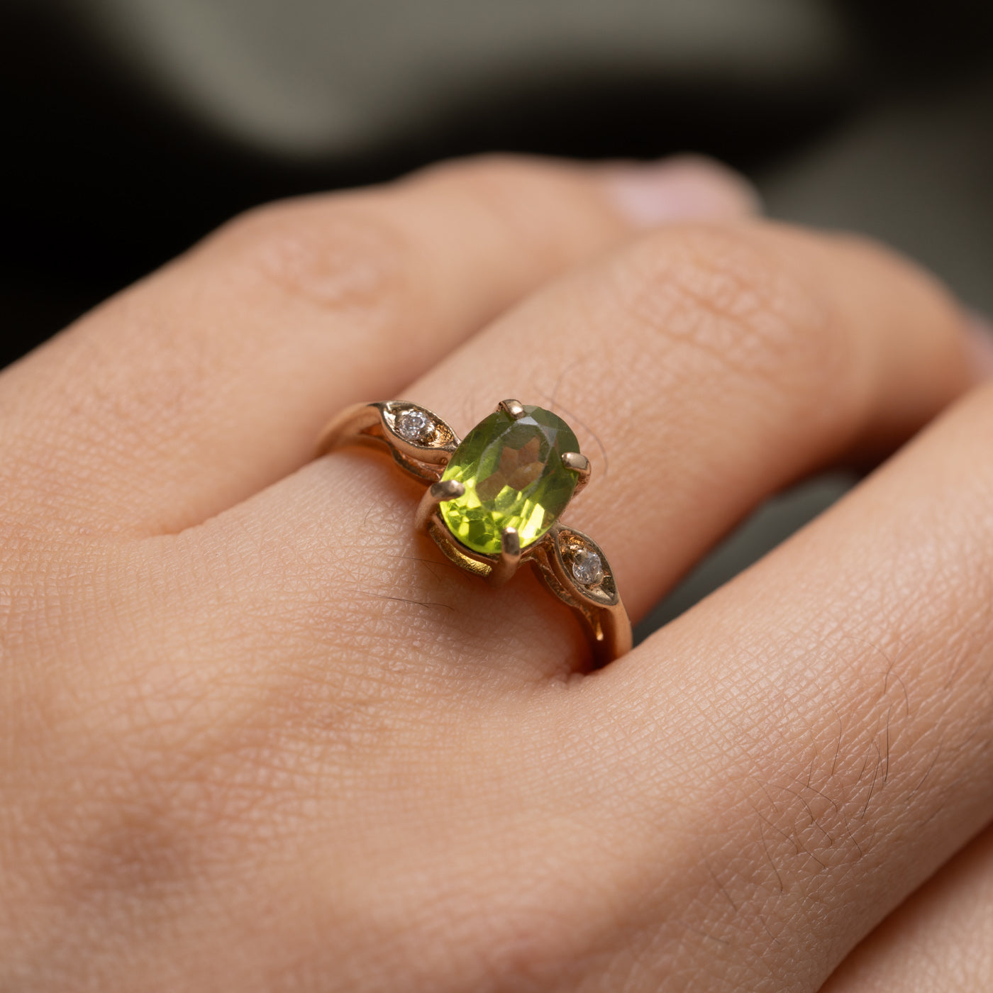 10K Oval Cut Peridot & Diamond Accented Ring | SZ 6.75