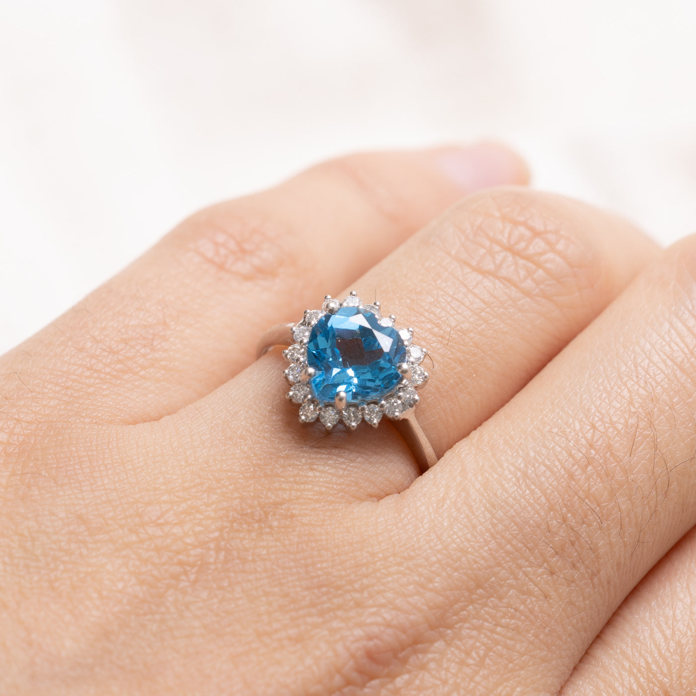9K Heart Cut Blue Topaz & Diamond Petal Halo Ring | SZ 6.0