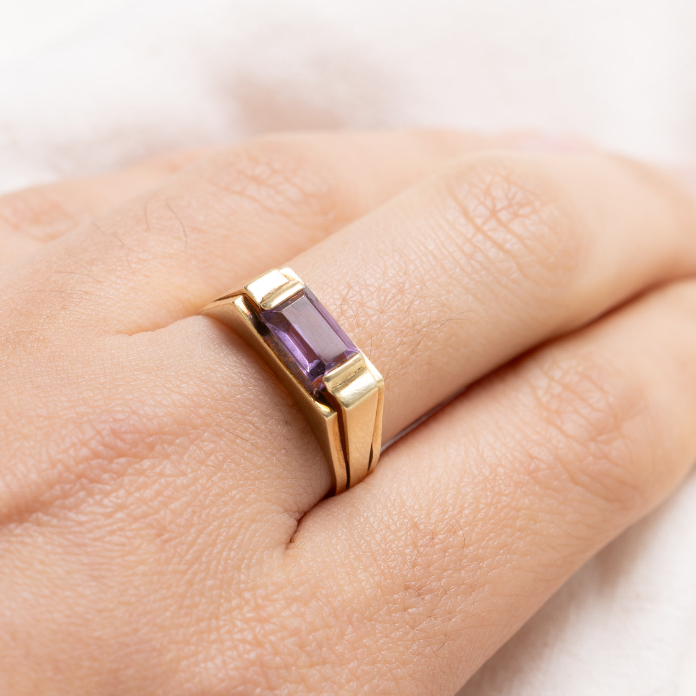 Bague en or 14 carats avec améthyste taille baguette | Taille 7,5