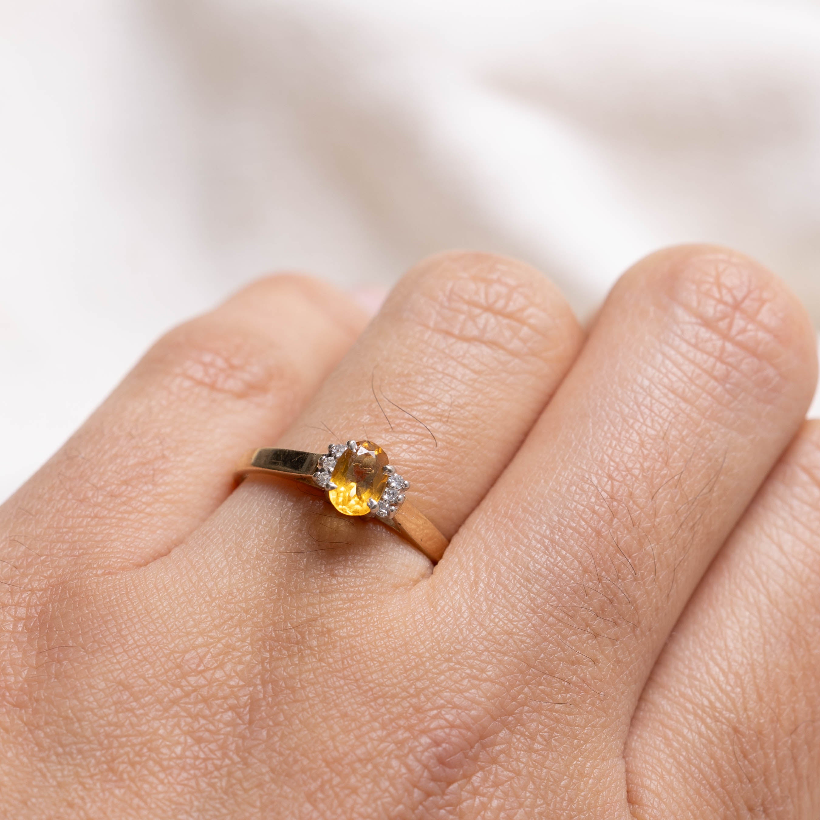 10K Oval Cut Citrine & Daimond Accented Ring | SZ 6.5