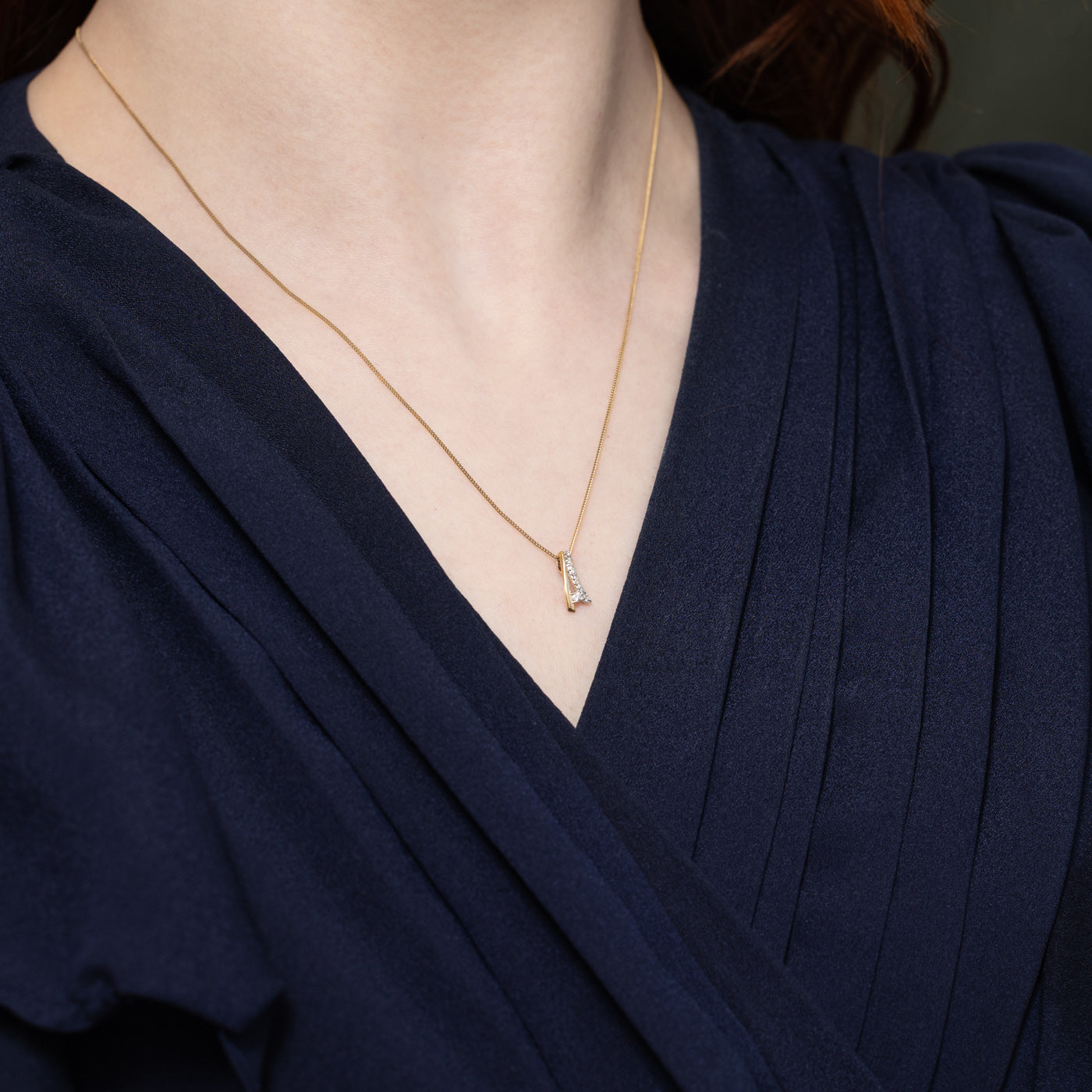Collier pendentif géométrique bicolore en or 10 carats | 45,7 cm