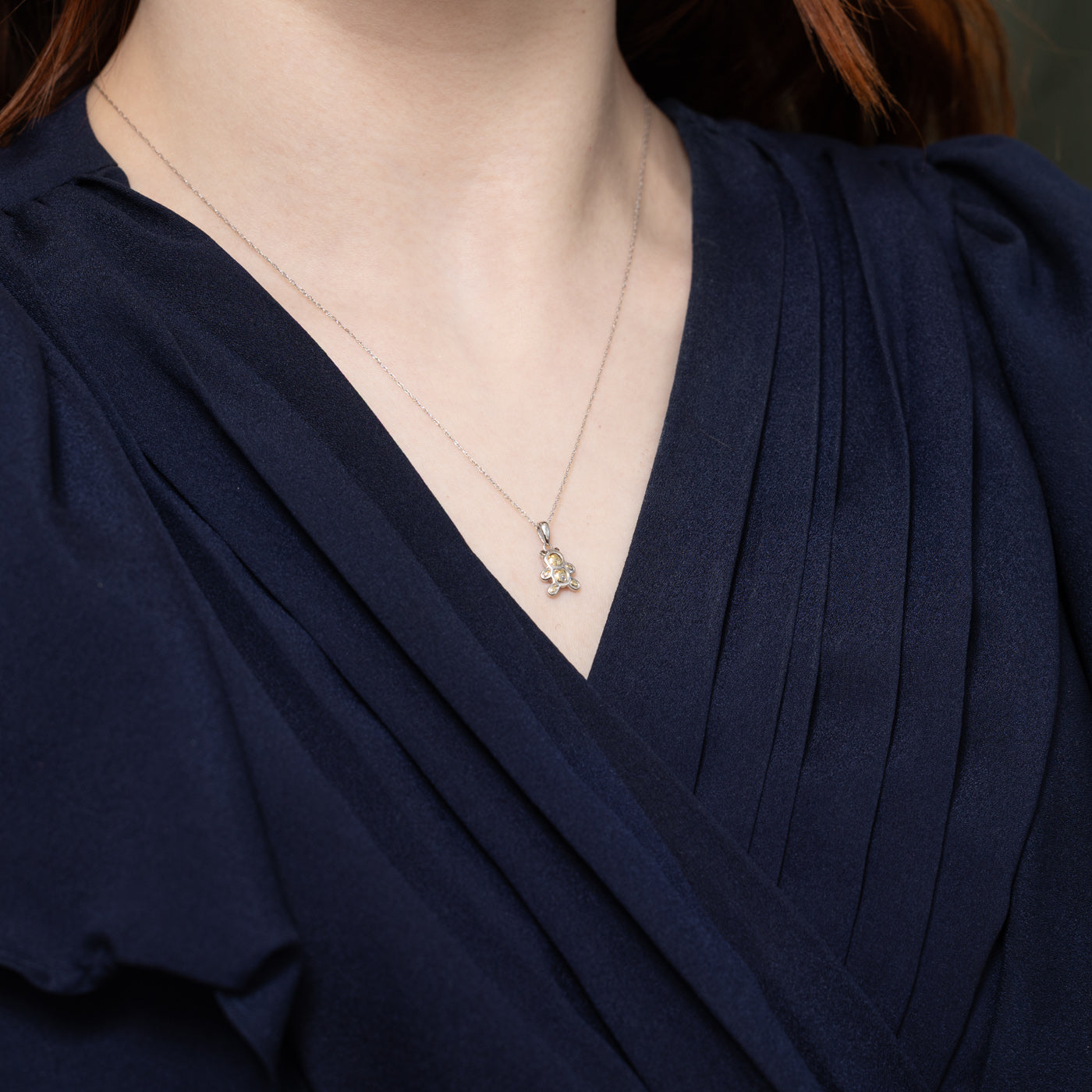 Collier pendentif ours en peluche serti de diamants 10 carats | 45,7 cm