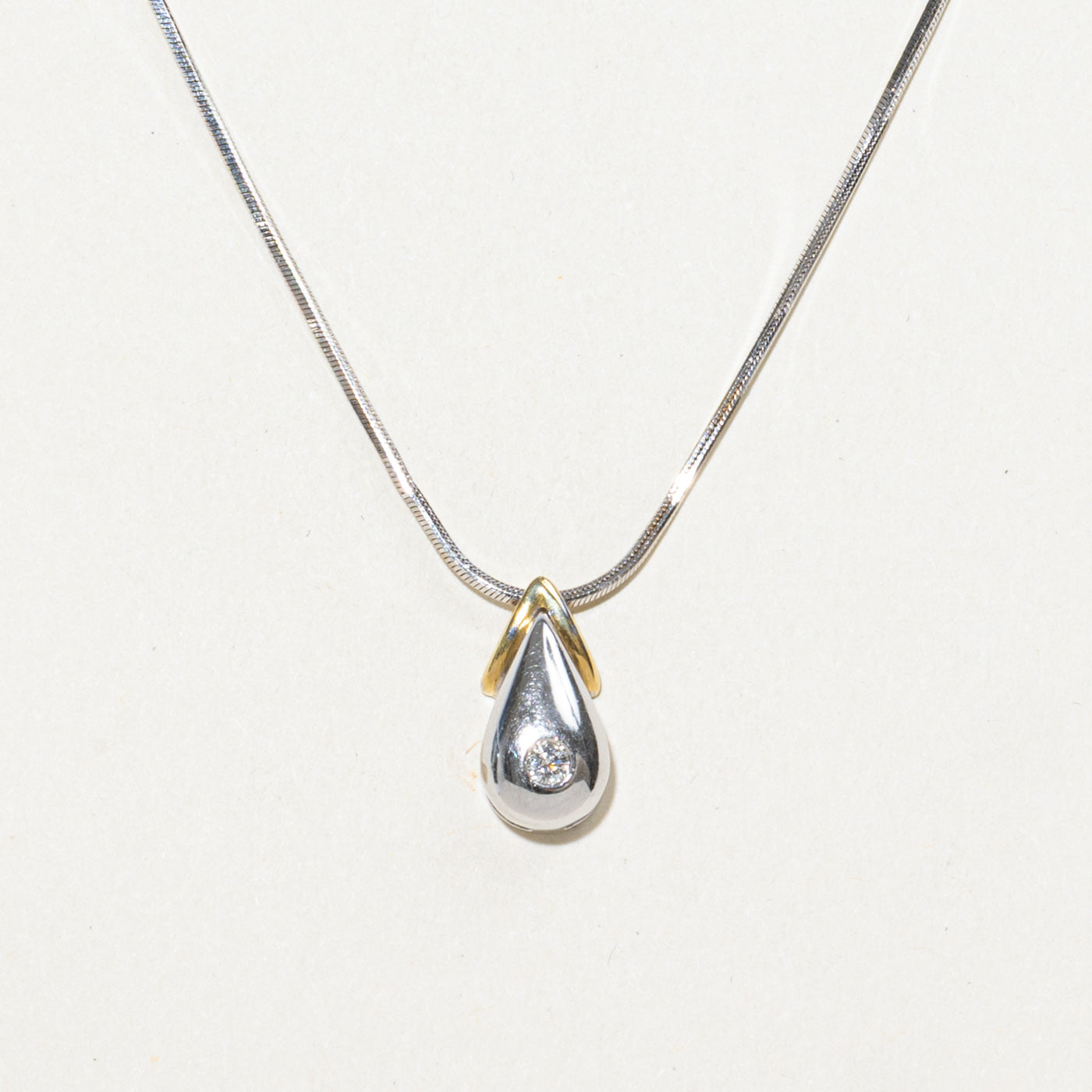 Italian 18K Two Tone Gold Teardrop Pendant Necklace | 16.5"