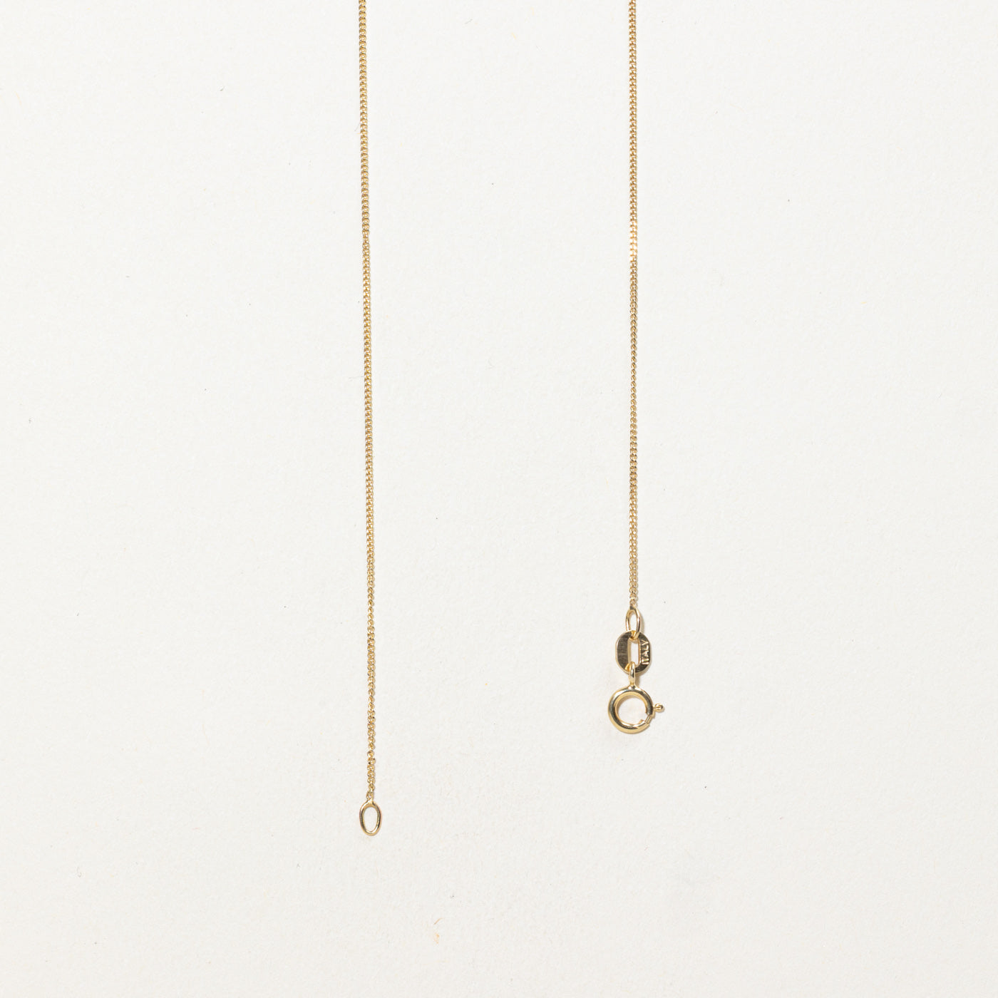 Collier pendentif cœurs entrelacés en or 10 carats et diamants | 45,7 cm