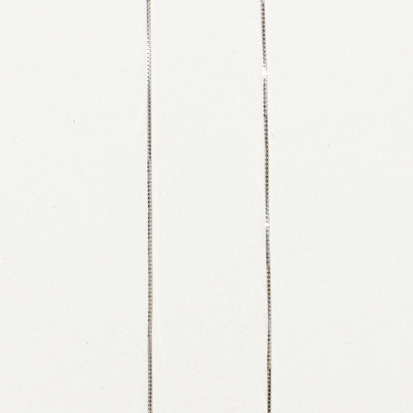 14K Diamond Cluster Twisted Pendant Necklace | 18.5"