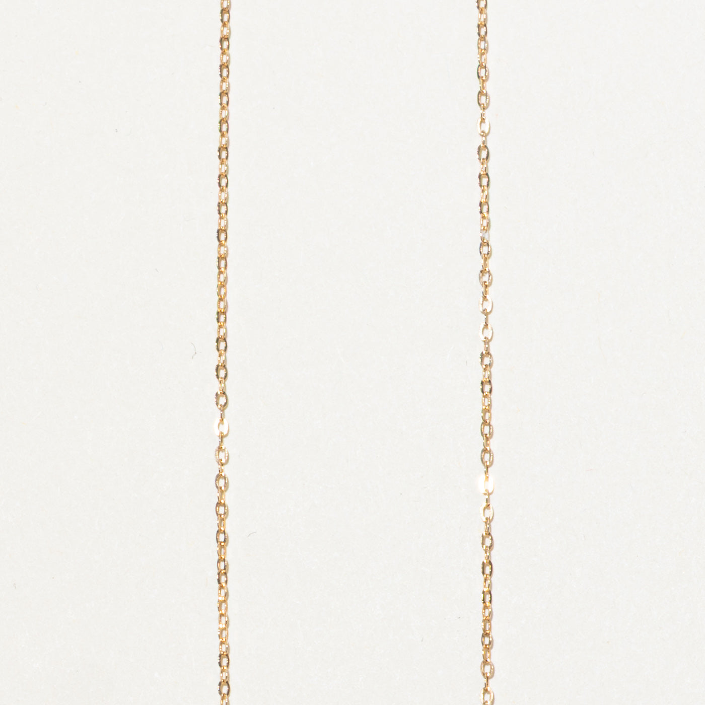 Collier pendentif en forme de fleur serti de diamants 14 carats | 40,6 cm