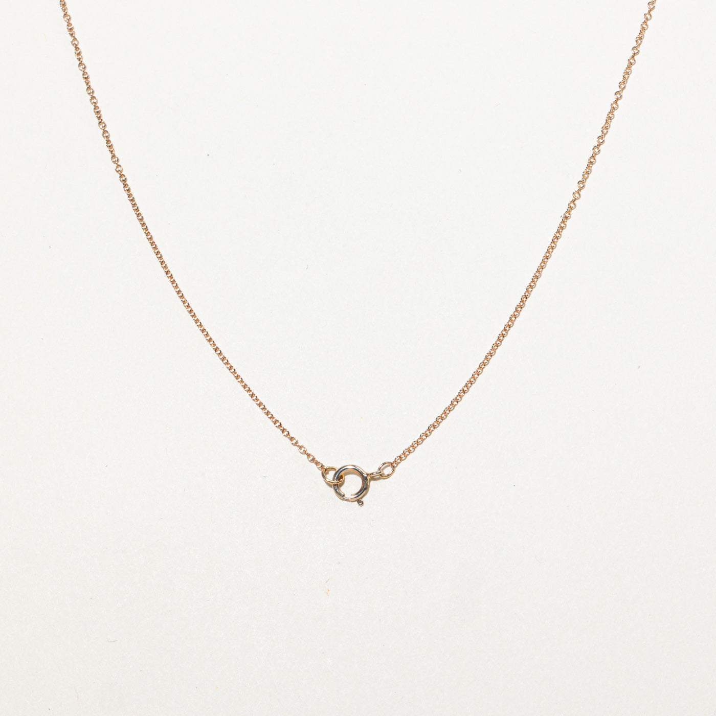 10K Diamond Twisted Circle Pendant Necklace | 16"