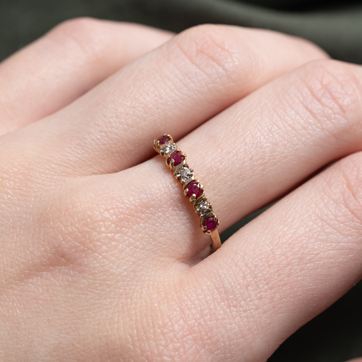 10k Four Stone Round Cut Ruby & Diamond Band | SZ 8.0