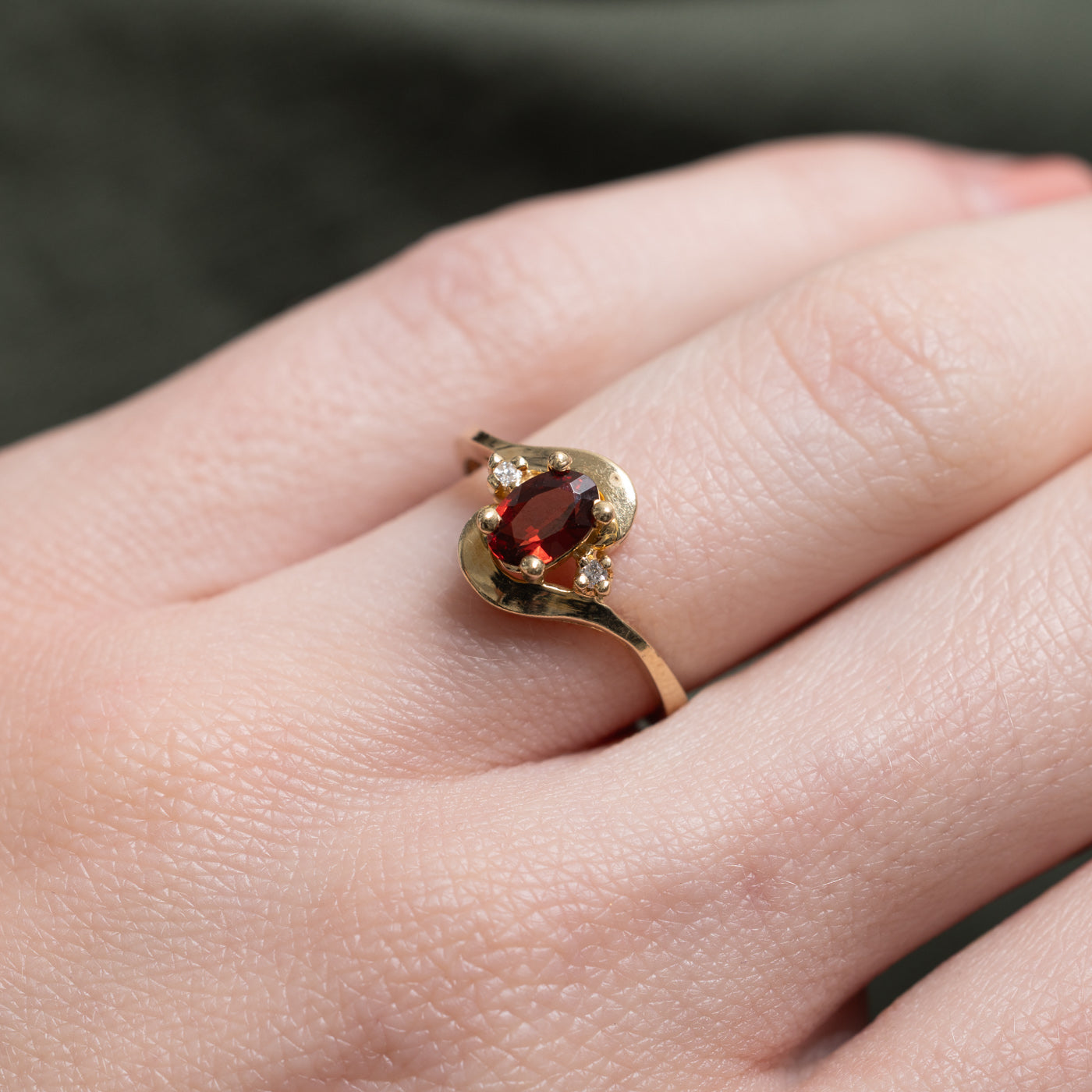 10k Oval Cut Garnet & Diamond Accented Bypass Ring | SZ 5.25