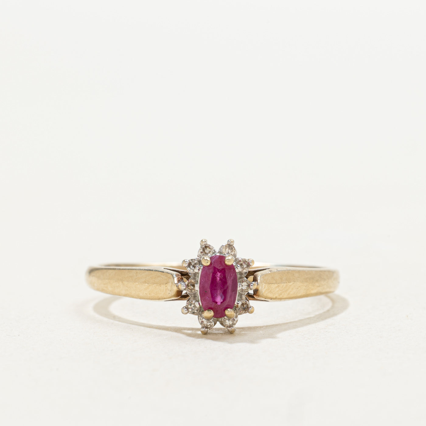 10k Oval Cut Ruby & Diamond Petal Halo Ring | SZ 9.75