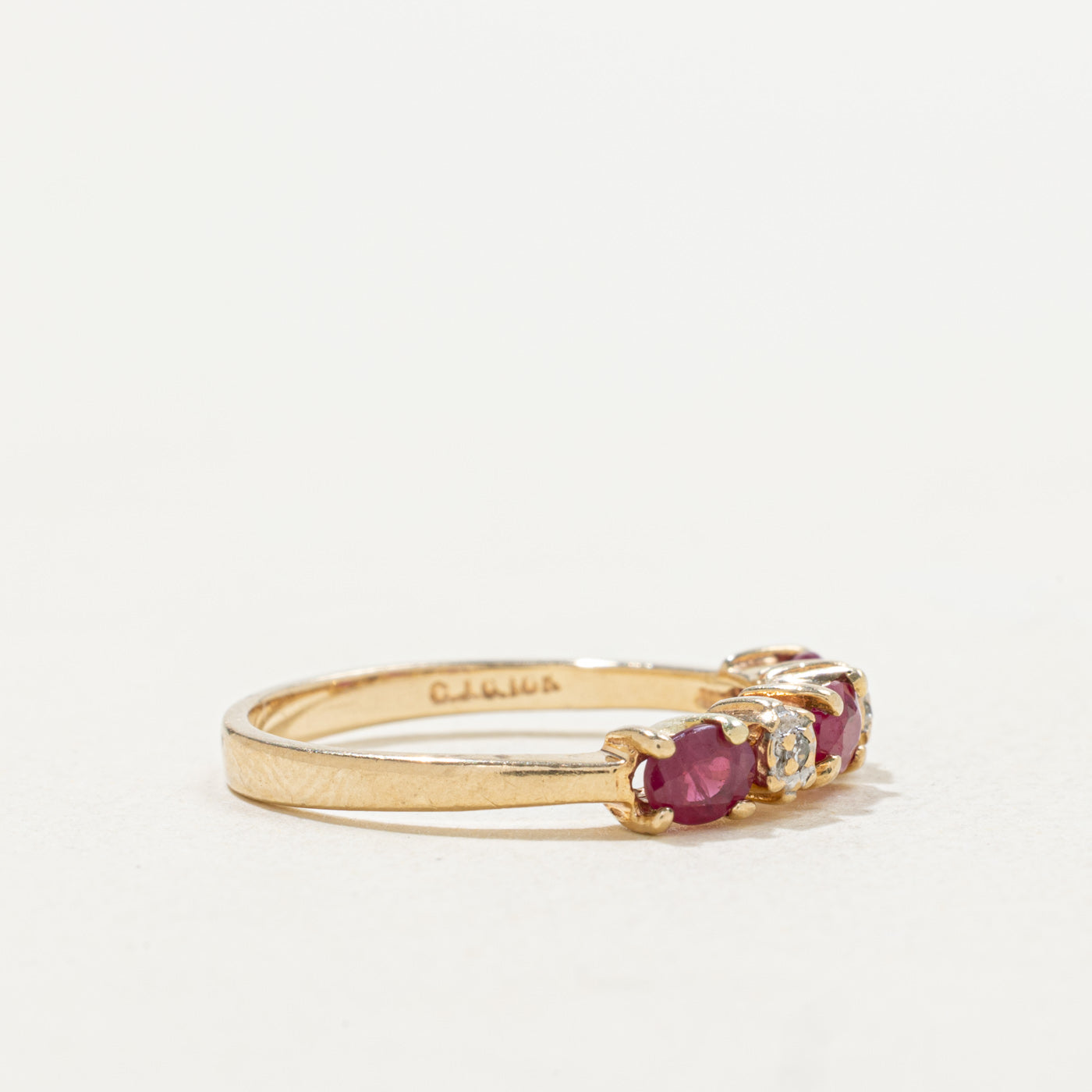 10k Oval Cut Ruby & Diamond Band | SZ 5.5