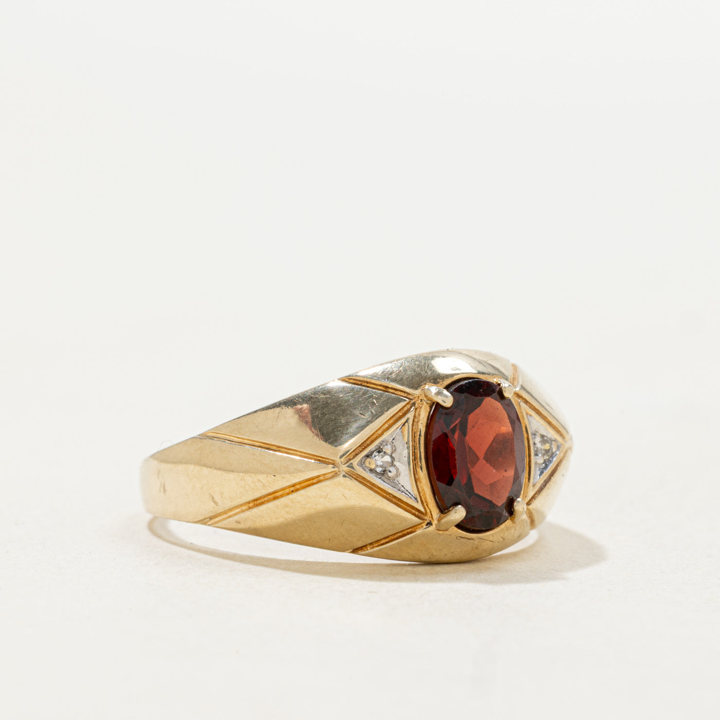 10k Garnet & Diamond Accented Geometric Dome Ring | SZ 11.0