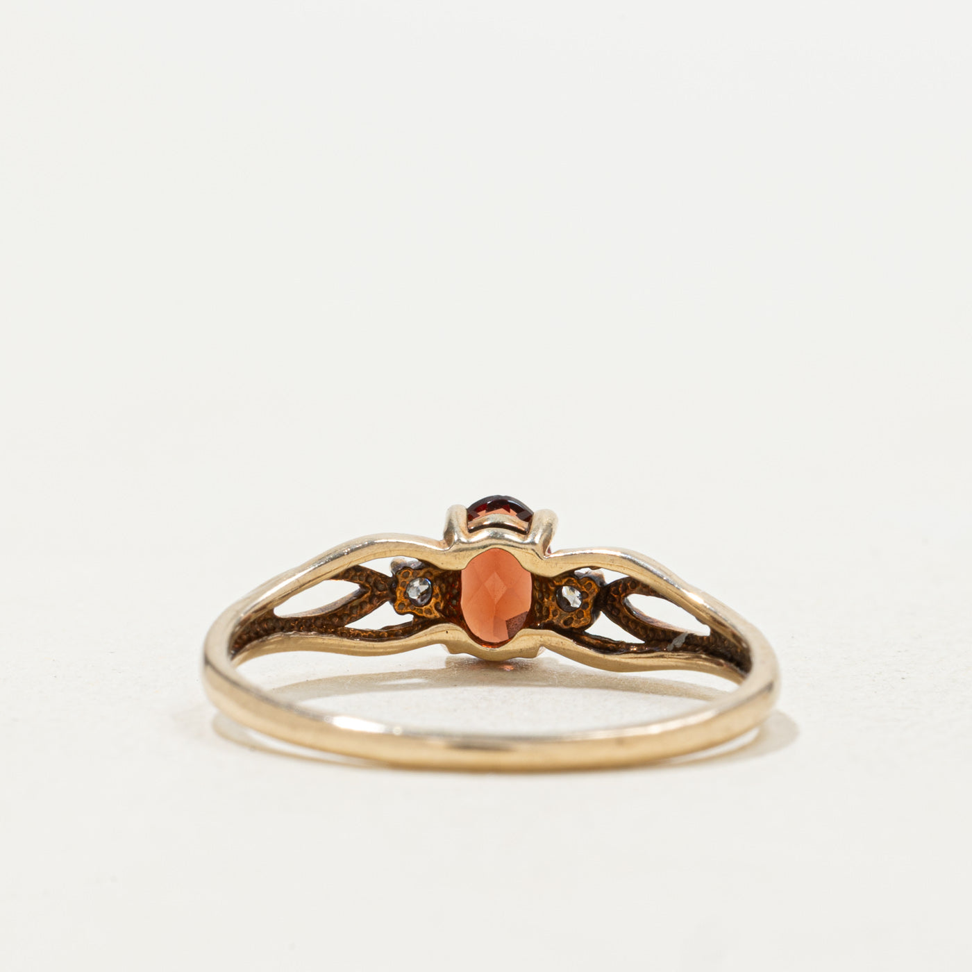 10k Oval Cut Garnet & Diamond Accented Openwork Ring | SZ 8.0