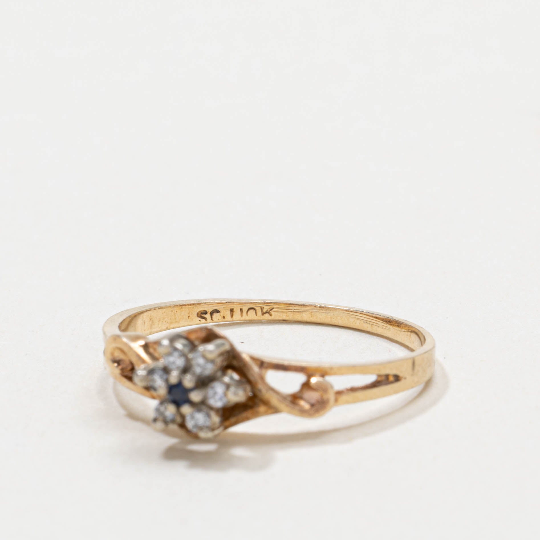 10k Sapphire & Diamond Petal Cluster Openwork Ring | SZ 6