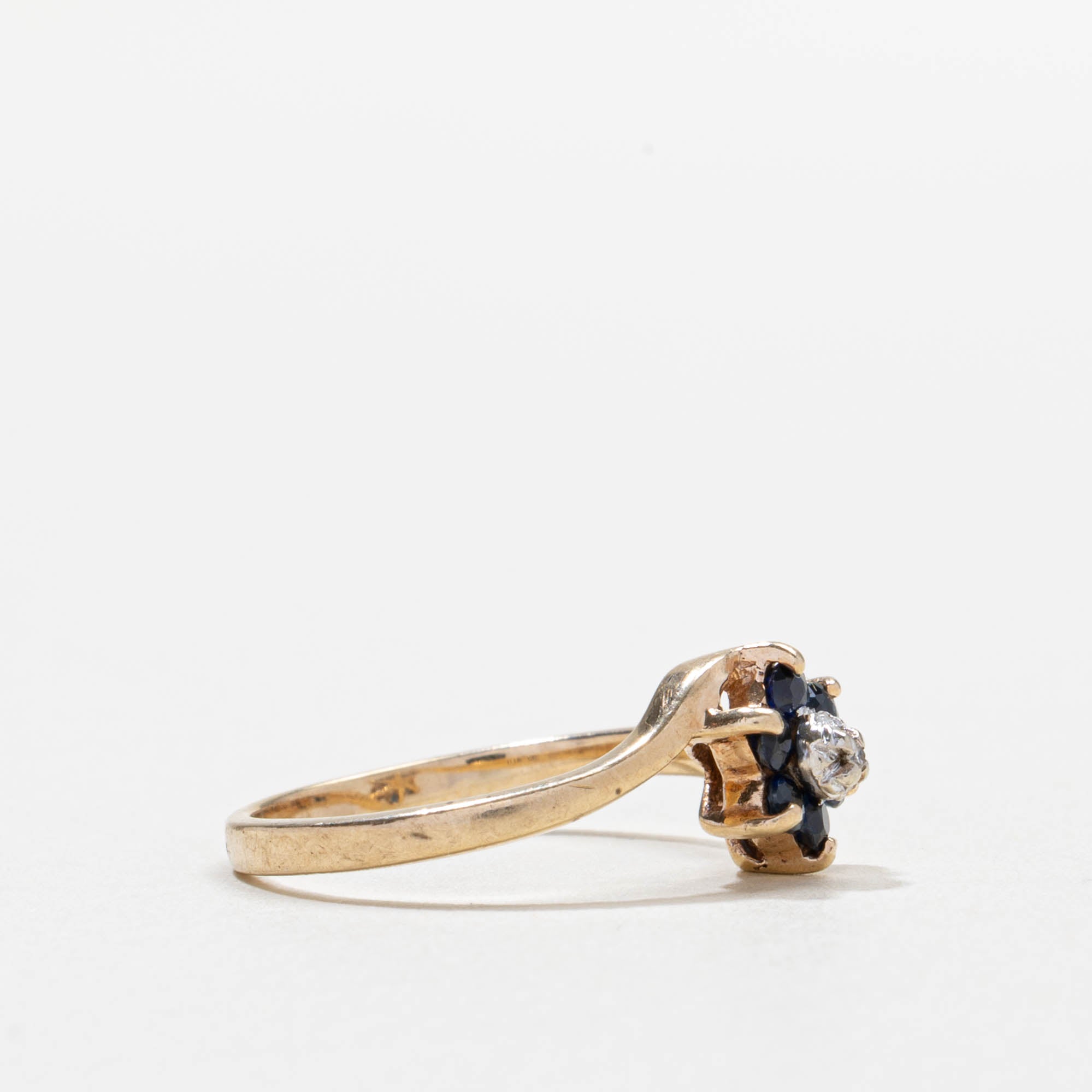 10k Sapphire & Diamond Floral Cluster Bypass Ring | SZ 5