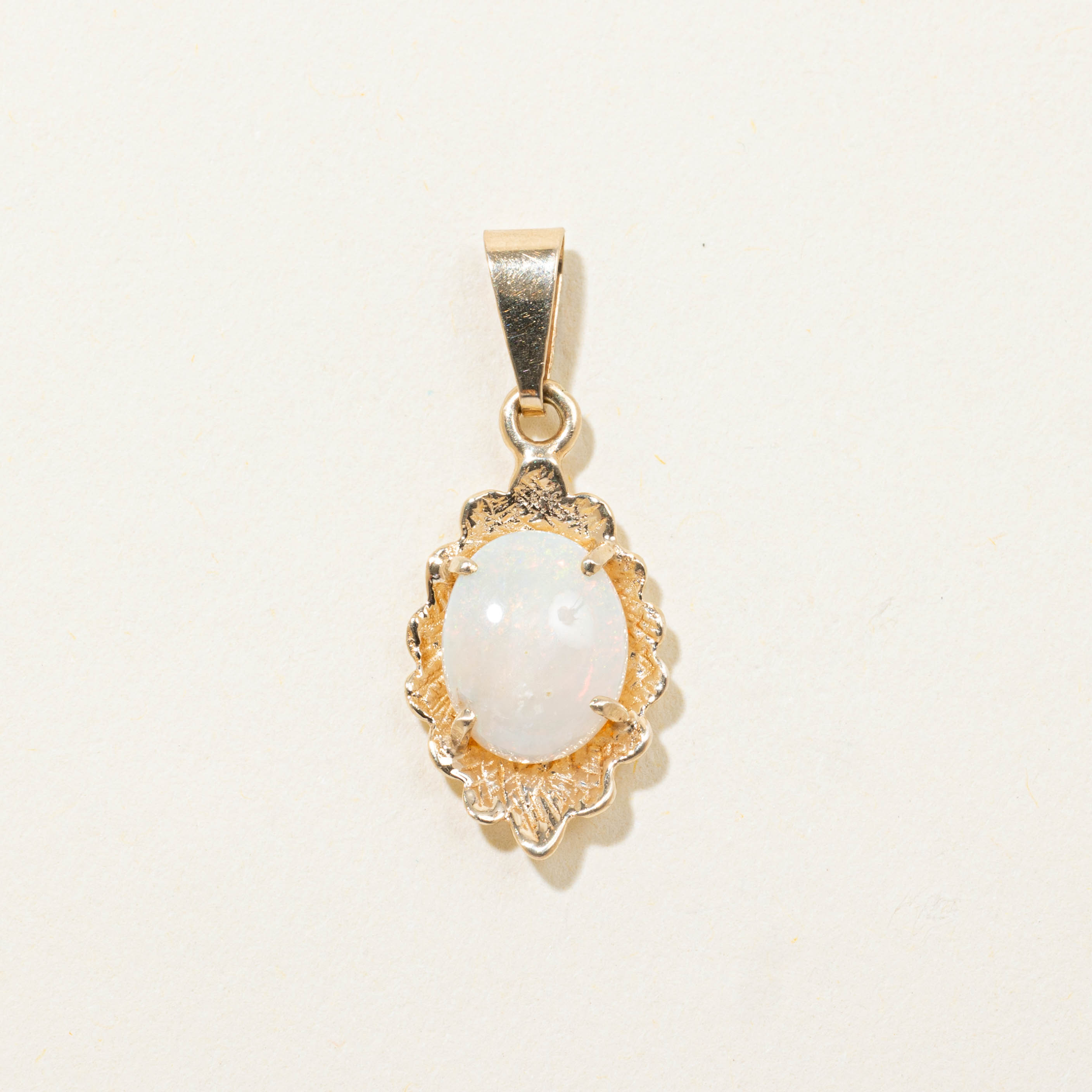 10k Opal Floral Scalloped Pendant | 1.10ct