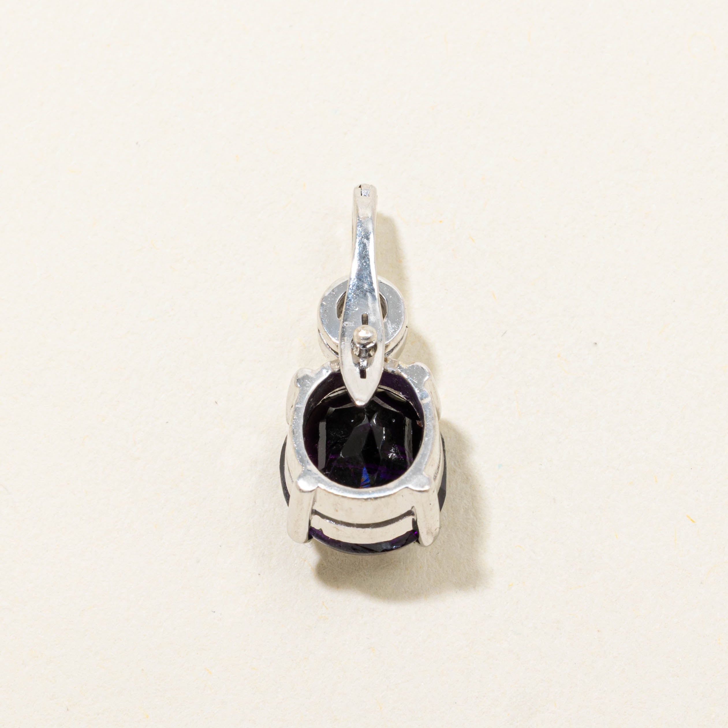 18k Cabochon Amethyst & Diamond Pendant | 3.00ct, 0.08ctw