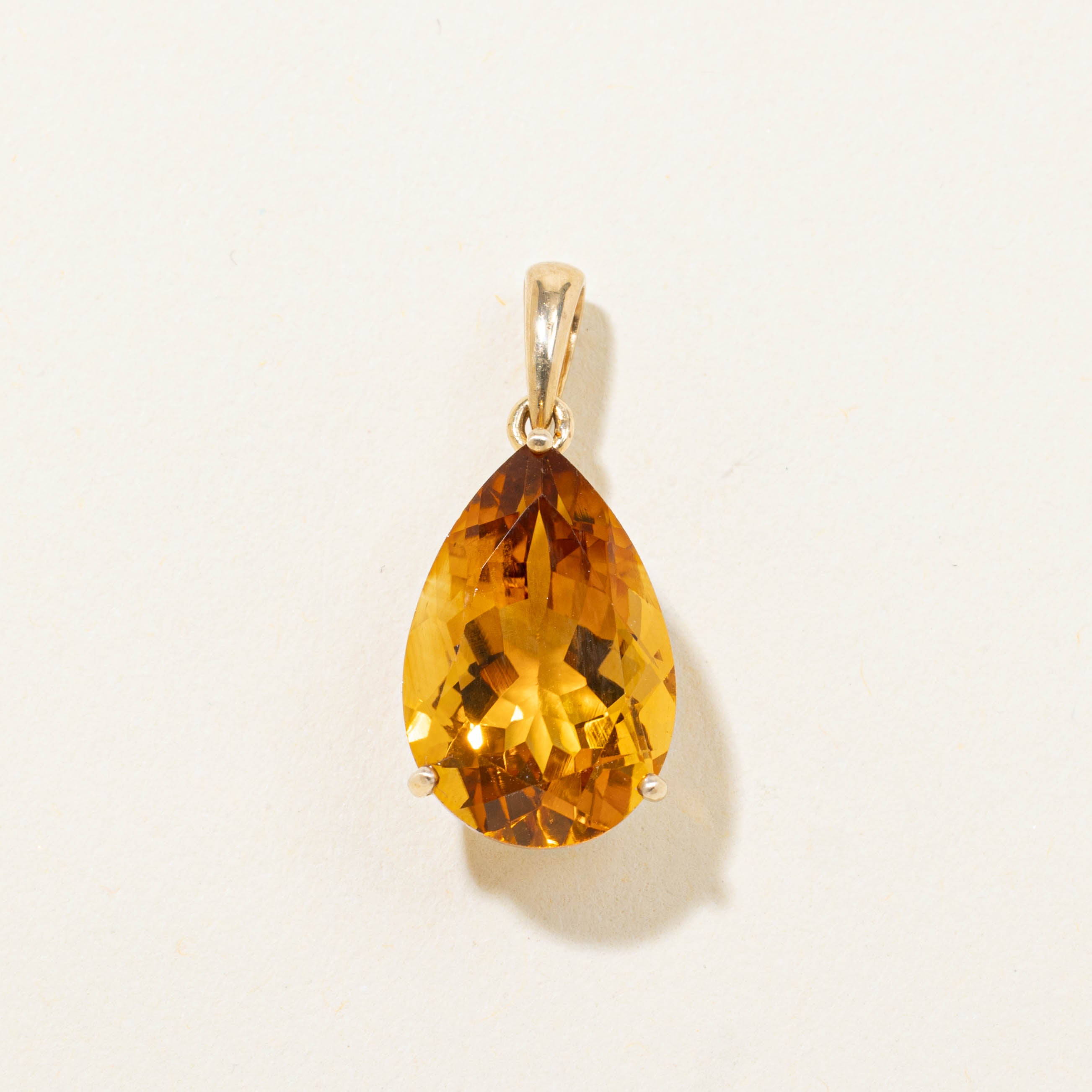 18k Pear Cut Solitaire Citrine Pendant | 7.00ct