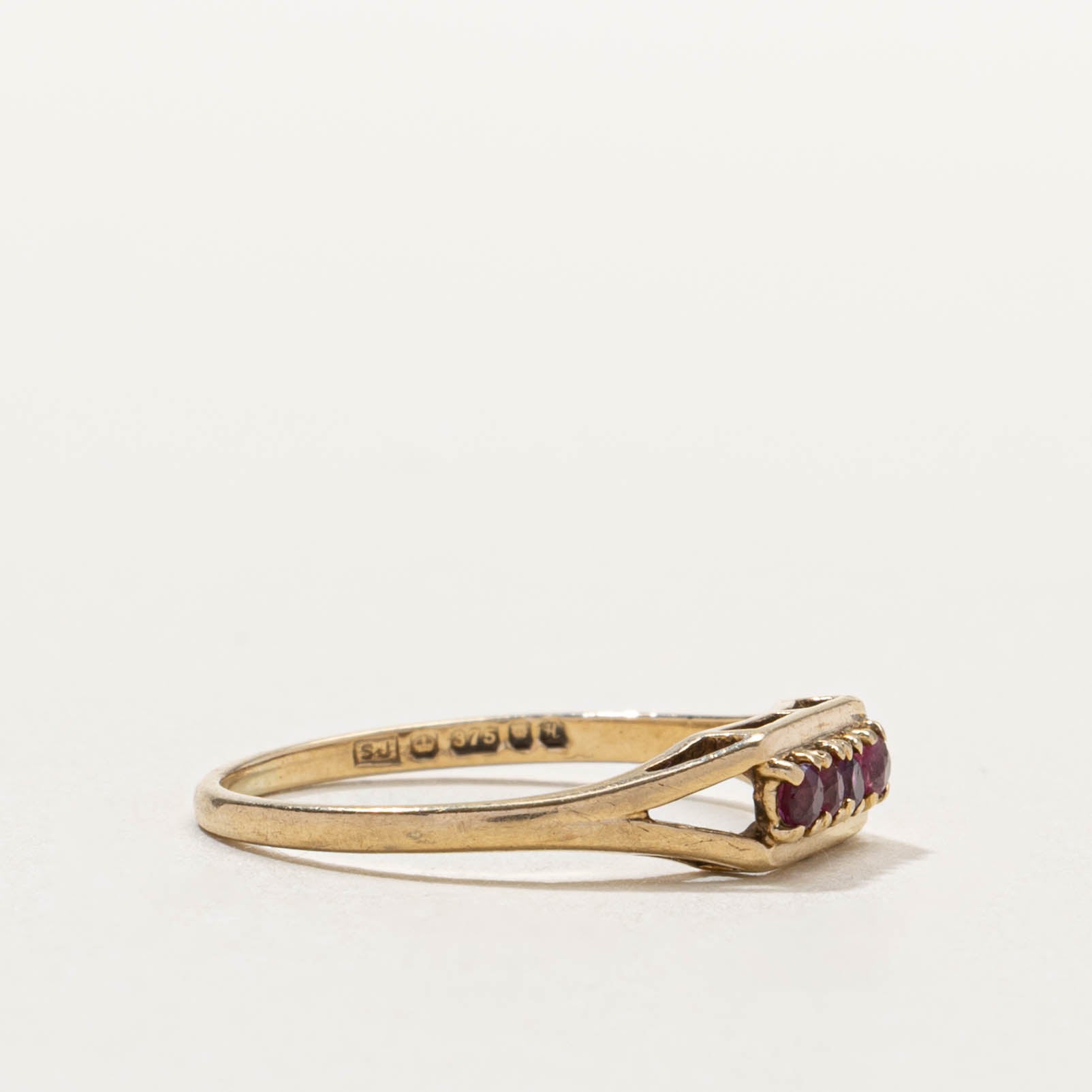 1982 London Four Stone Ruby Split Shank Ring | SZ 6.25