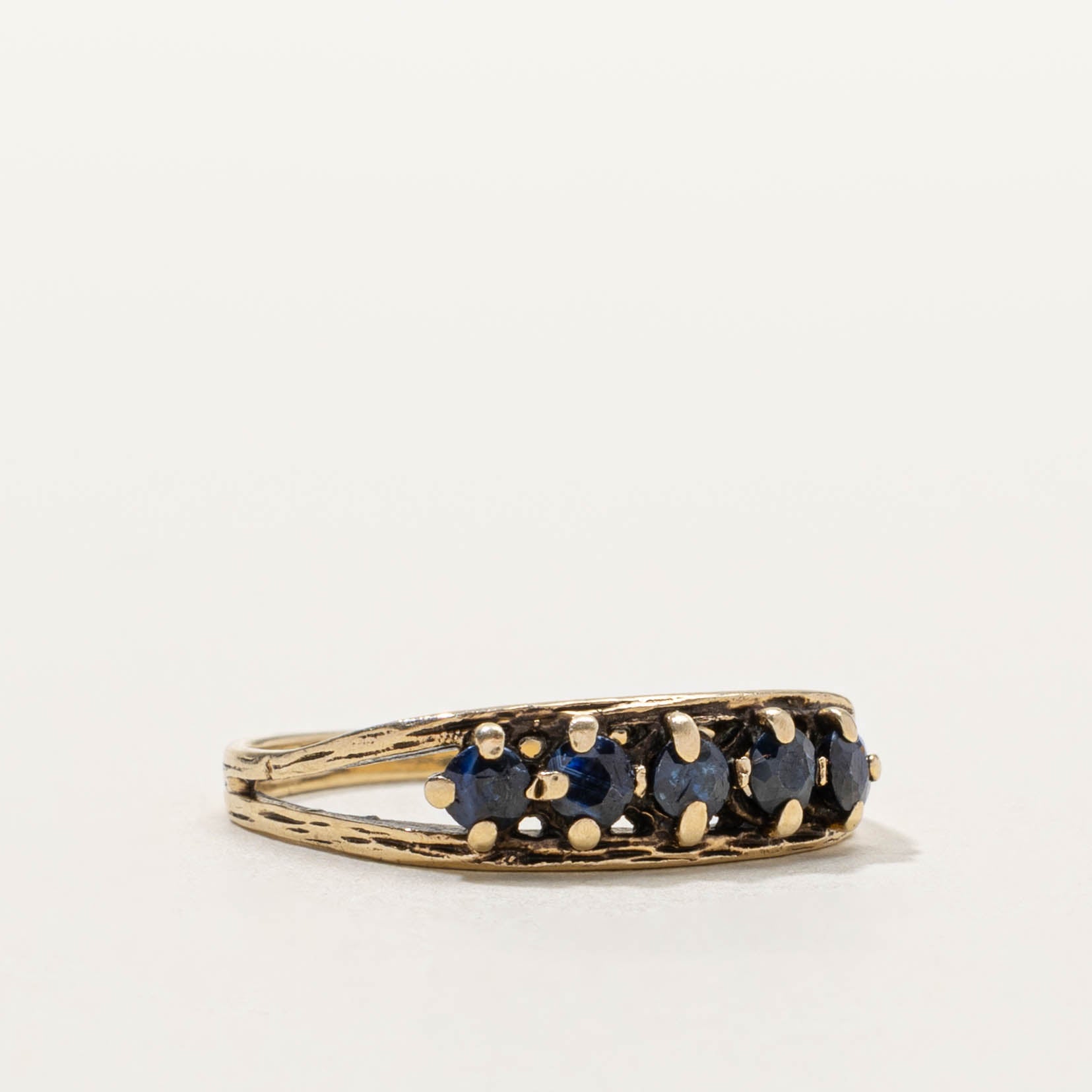 1979 London Five Stone Sapphire Split Shank Ring | SZ 7.25