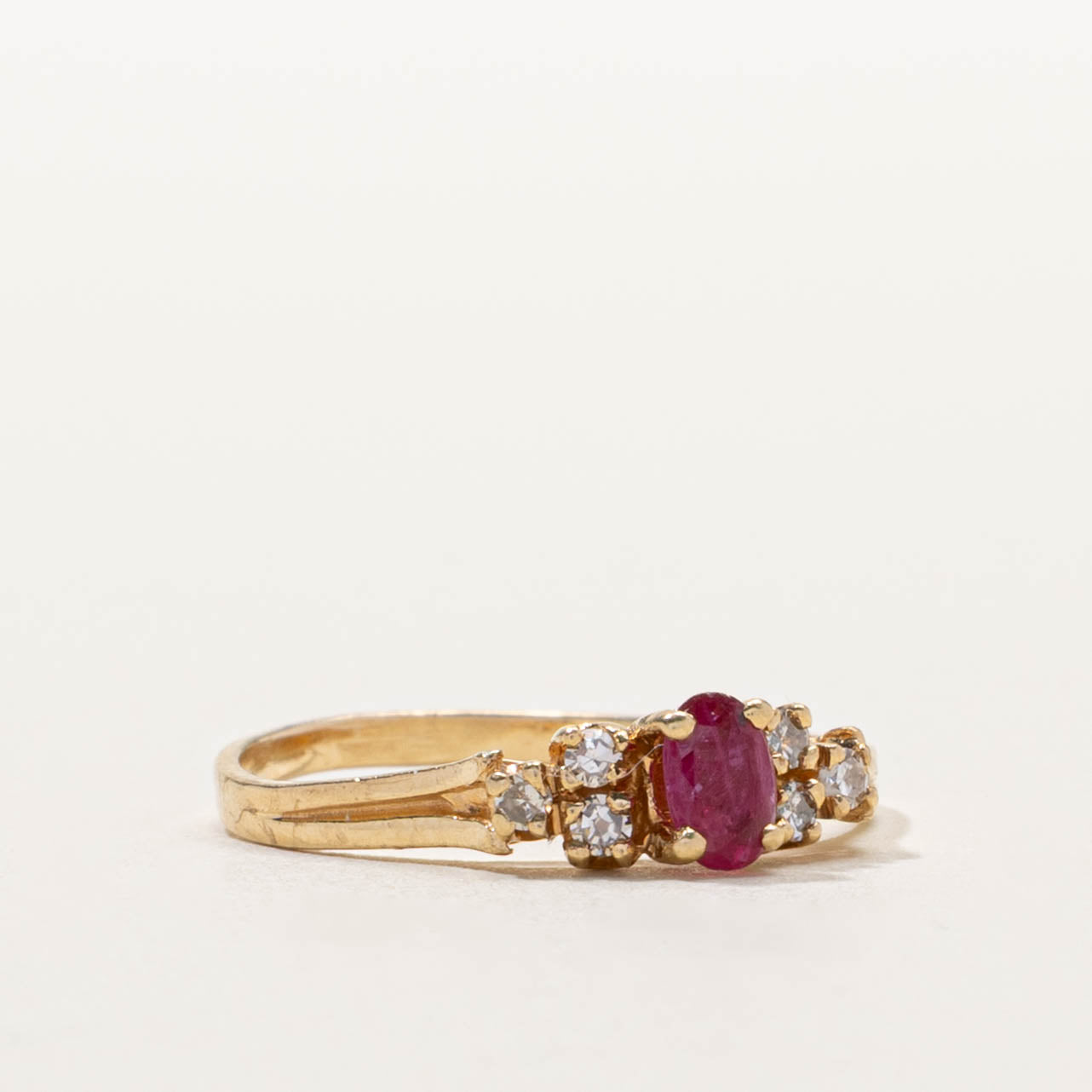 10k Ruby & Diamond Accents Ring | SZ 5.5