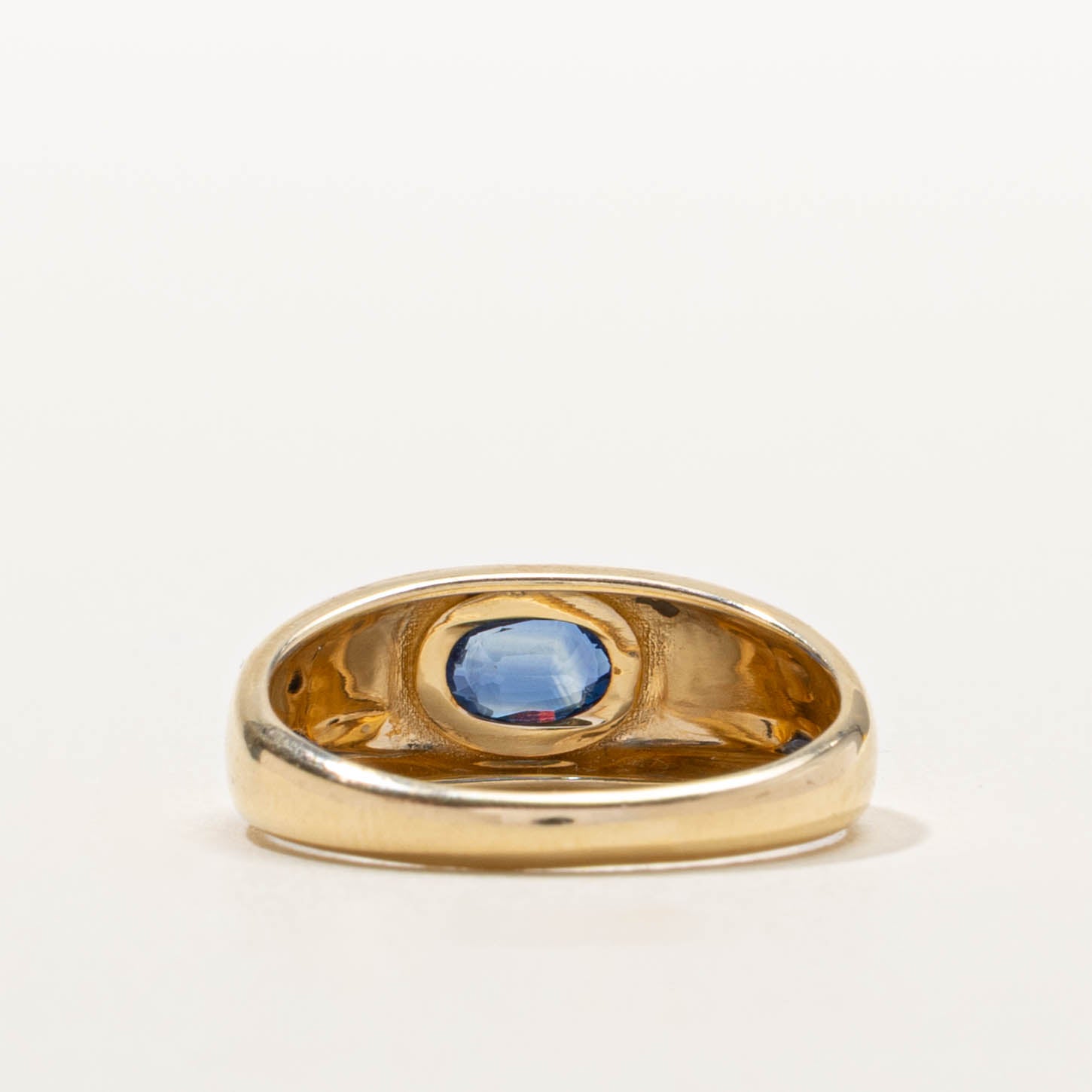14k Flush Set Sapphire Dome Ring | SZ 7
