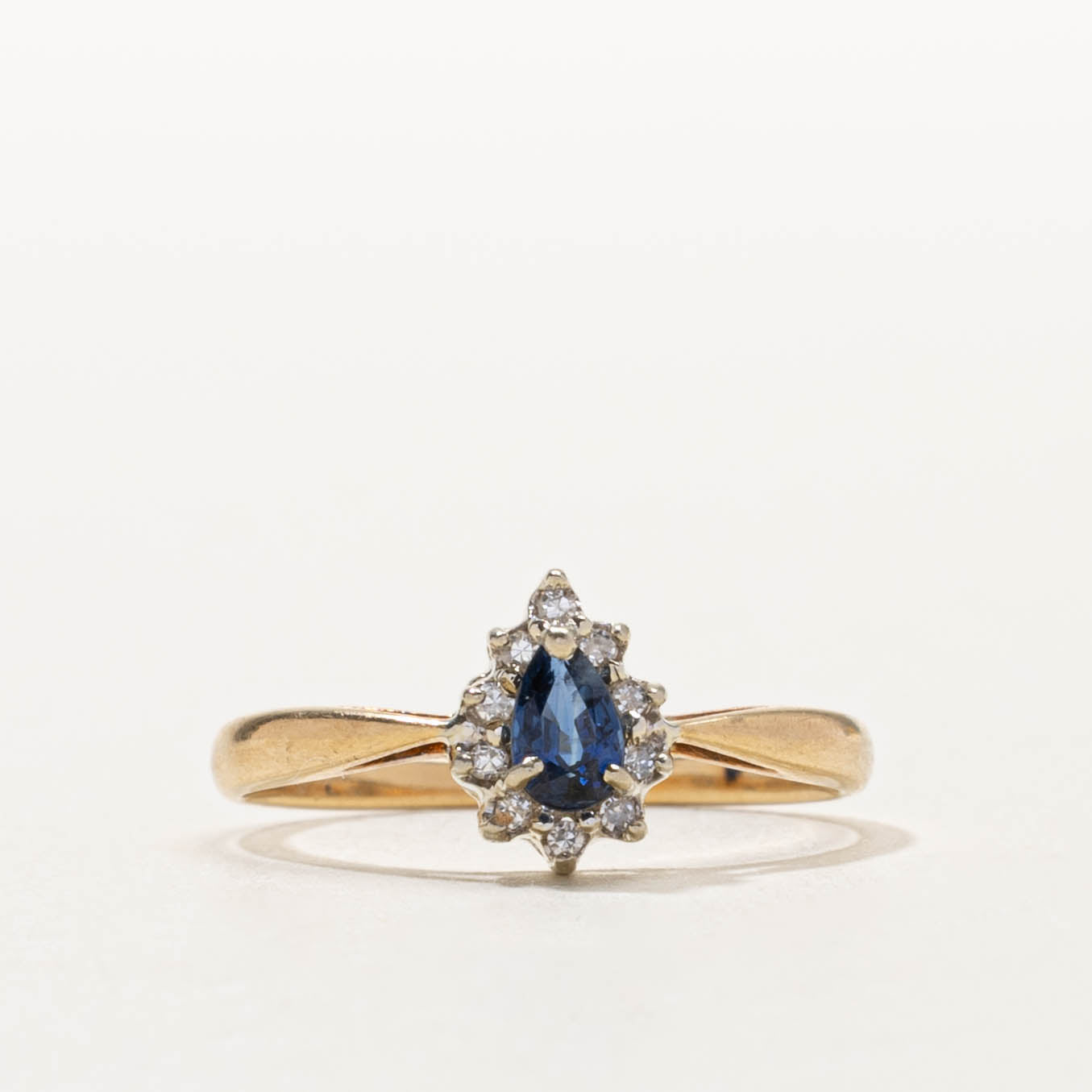10k Sapphire & Diamond Petal Tapered Ring | SZ 6.25