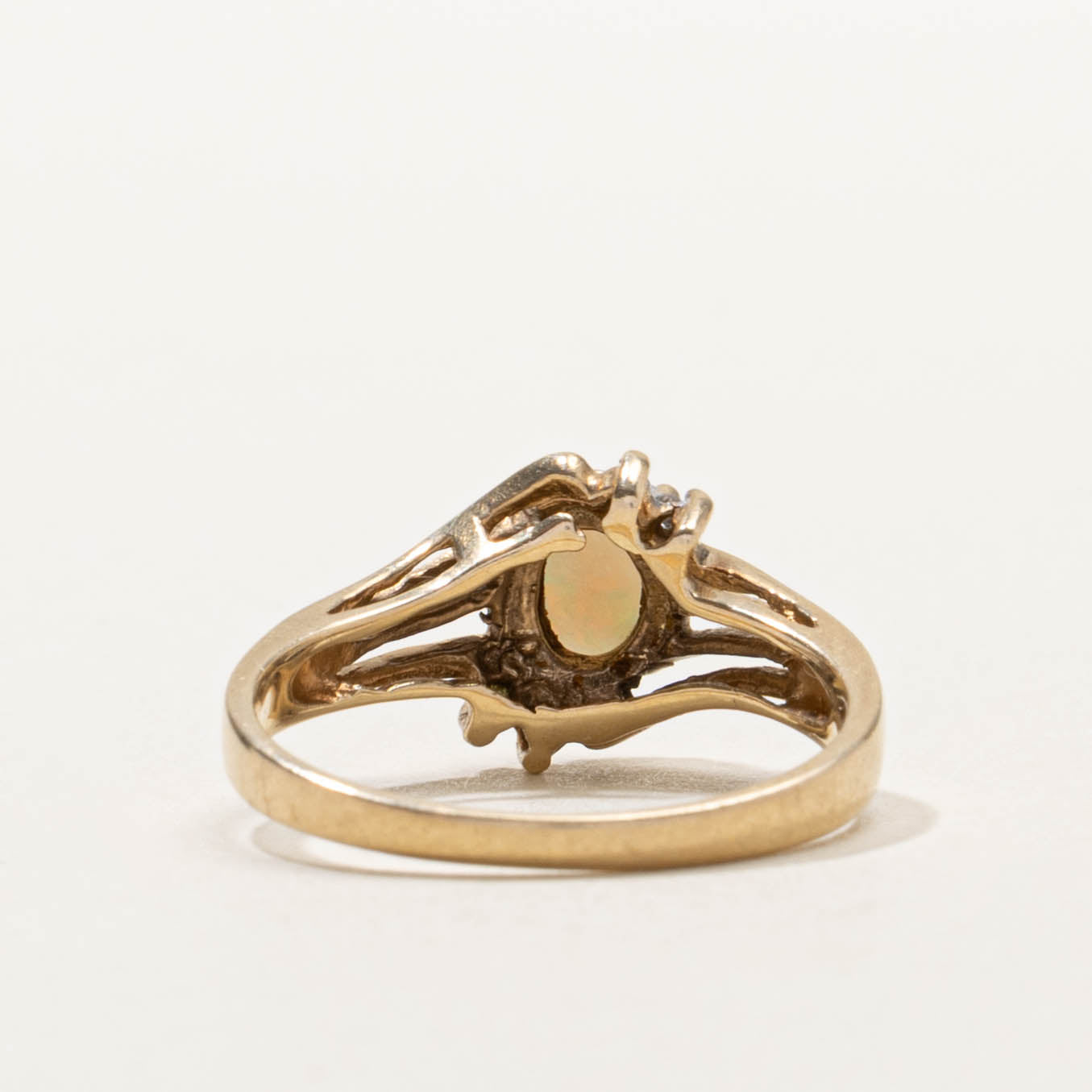 10k Opal & Diamond Split Shank Ring | SZ 6