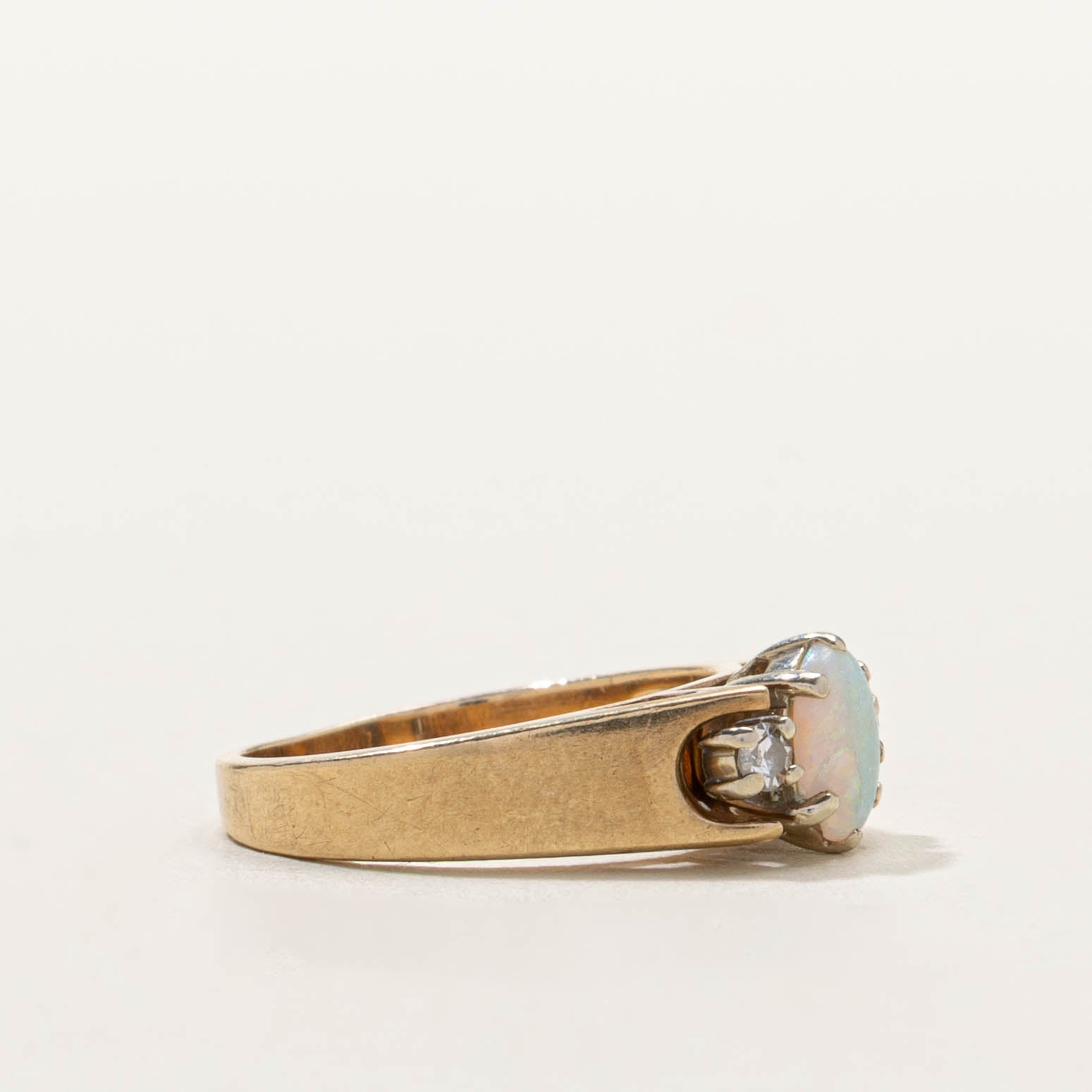 10k Opal & Diamond Accents Ring | SZ 3.5