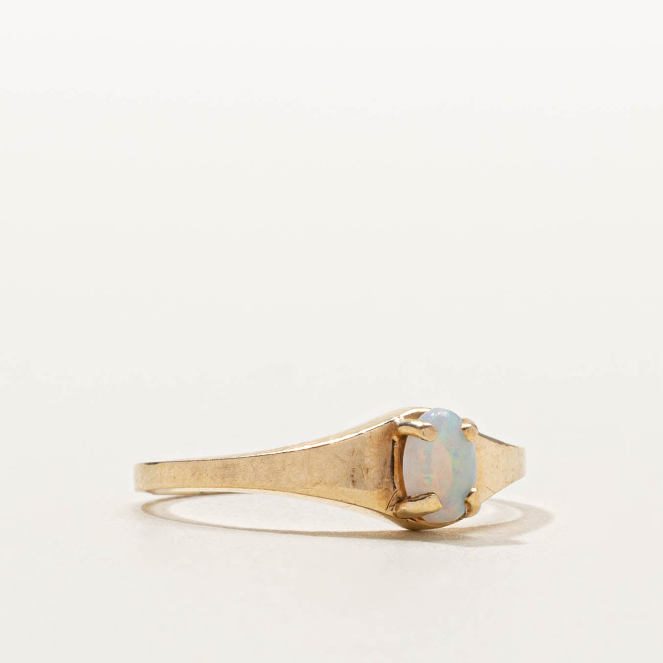 10k Solitaire Opal Ring | SZ 6