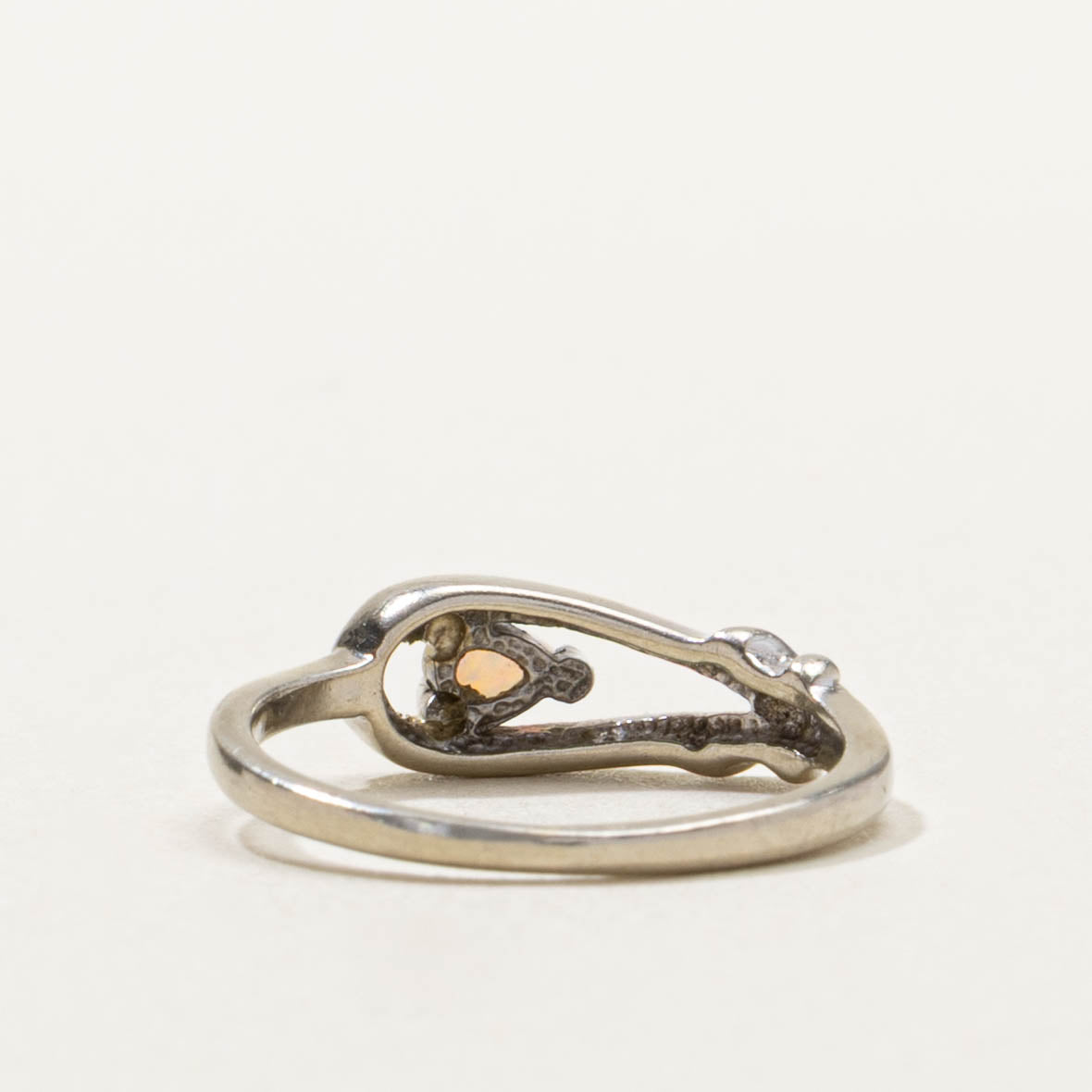 10k Opal Knotted Openwork Ring | SZ 2.25