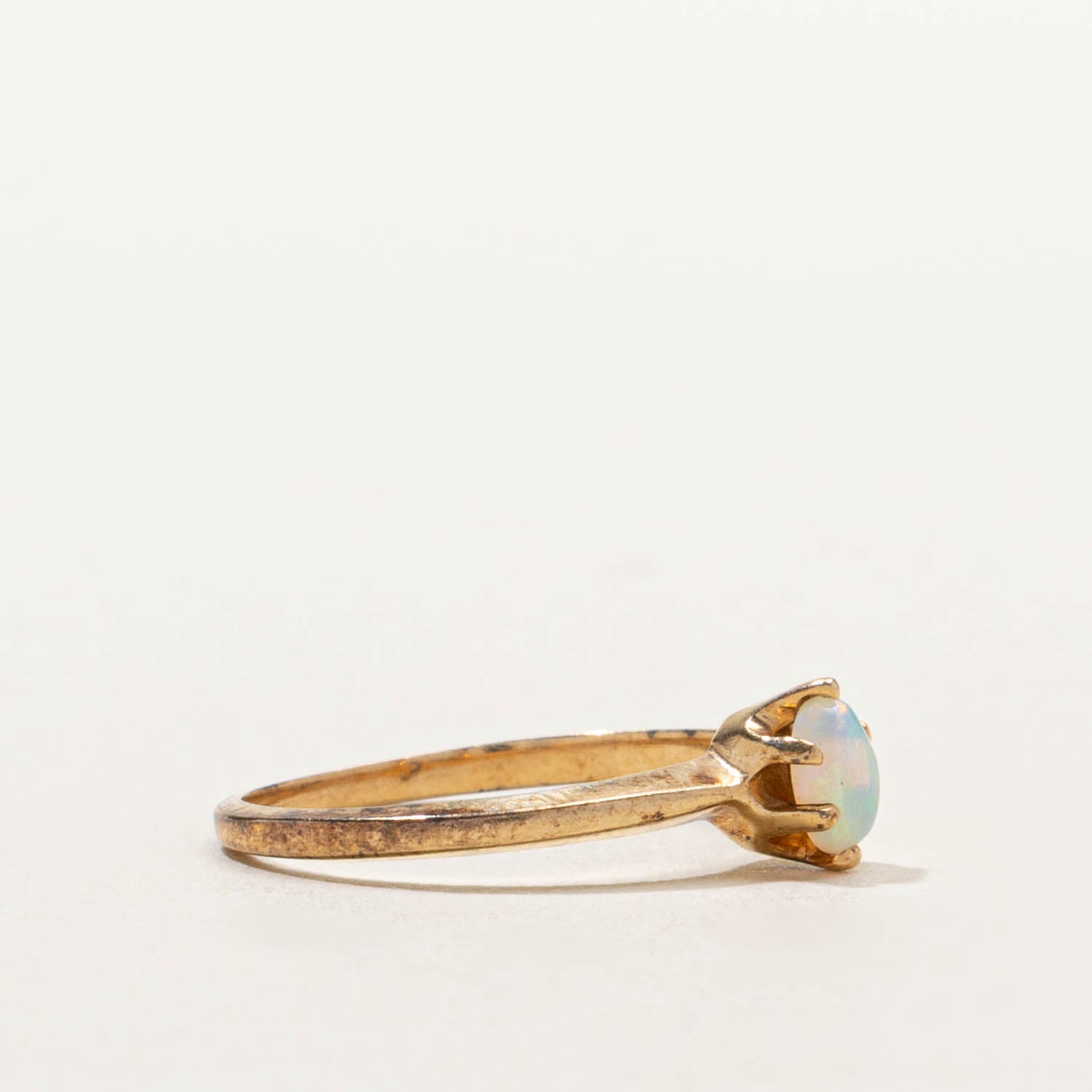 10k Six Prong Solitaire Opal Ring | SZ 5.25