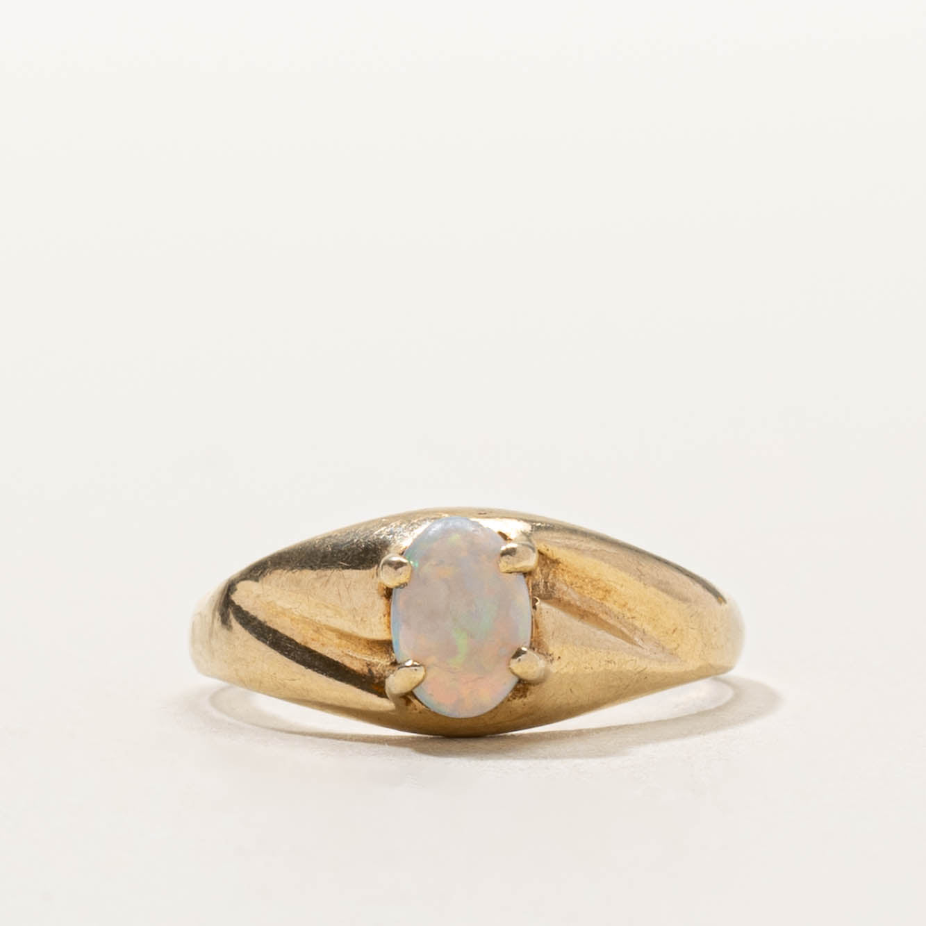 10k Solitaire Opal Dome Ring | SZ 5.25